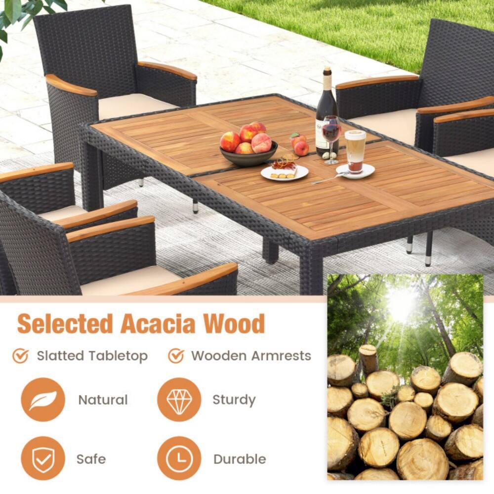 Selected Acacia Wood  
Slatted Tabletop  
Wooden Armrests  
Natural  
Sturdy  
Safe  
Durable