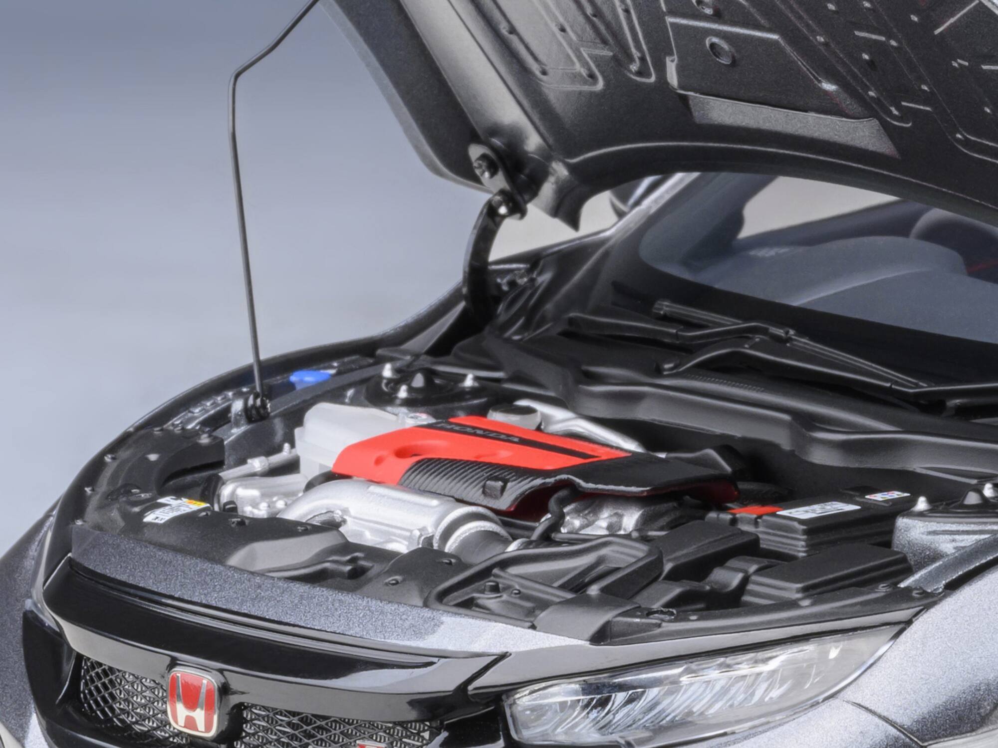 Alt View 2. Autoart - 2021 Honda Civic Type R (FK8) RHD (Right Hand Drive) Polished Metal Gray Metallic 1/18 Model Car by Autoart.