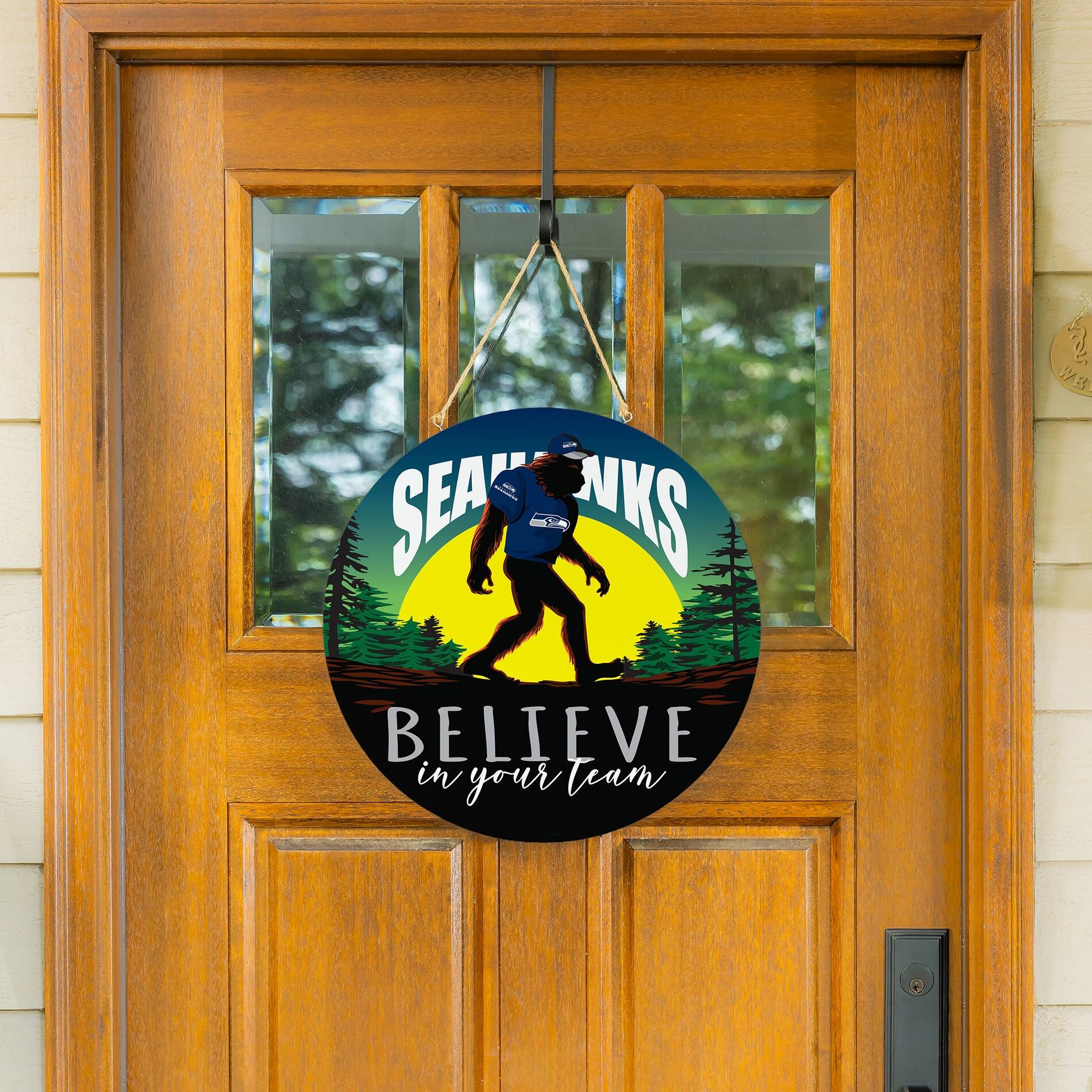 SEAHAWKS  
BELIEVE in your team
