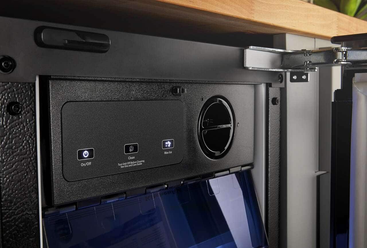 Alt View 14. KitchenAid - 15" 22.8-Lb. Built-In Icemaker - Printshield Stainless.