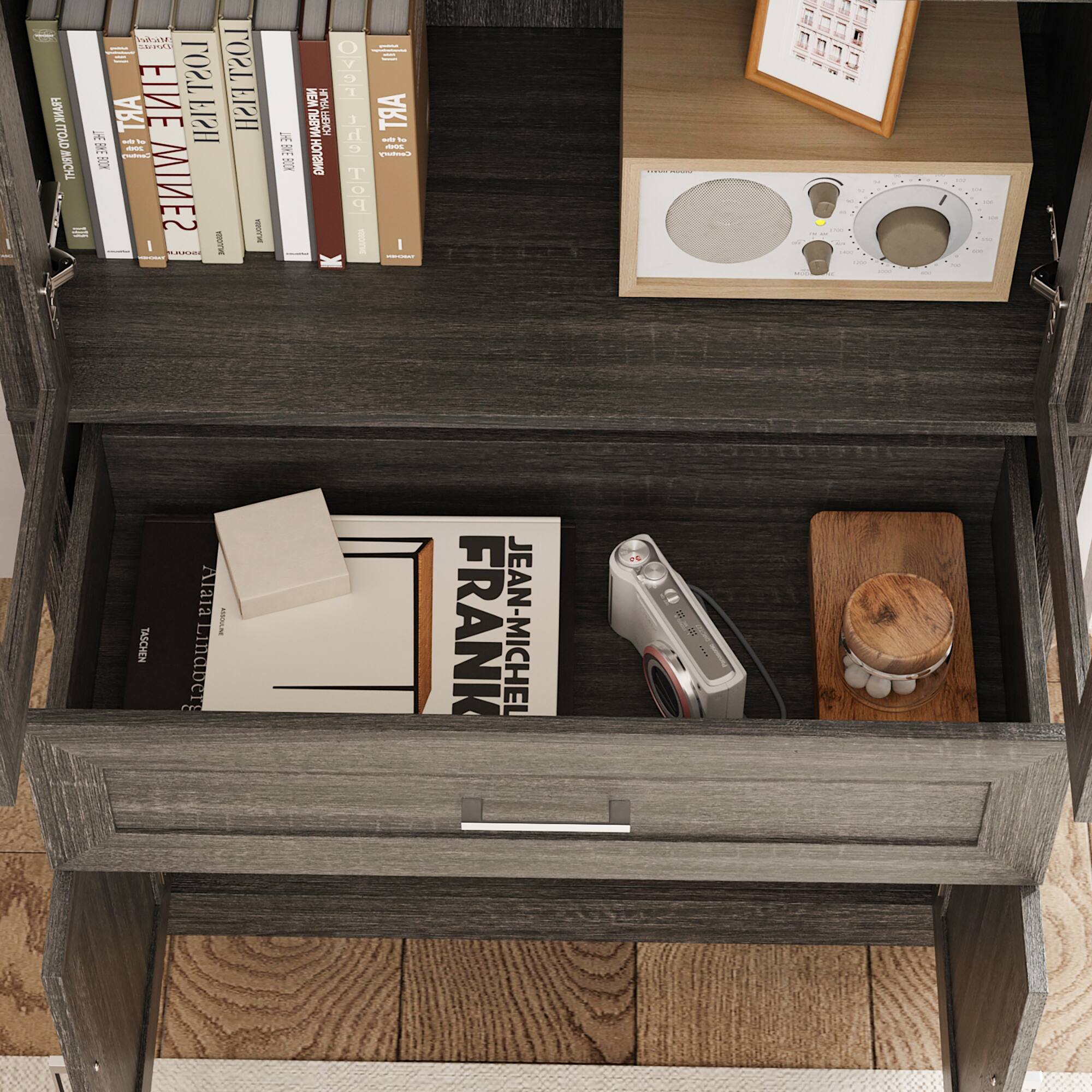 - FRANK TOLD CHI w PAL LOST T20J1  FINE FISH HSI  t -  3 - - BIY CEW I I I a e . 3 C MEM YA HABF 0H OH DHIBUCH | V OVO C ART d  - -  to D P I I : KIOS HGIV ! Liaber FRANK JEAN-MICHEL C B