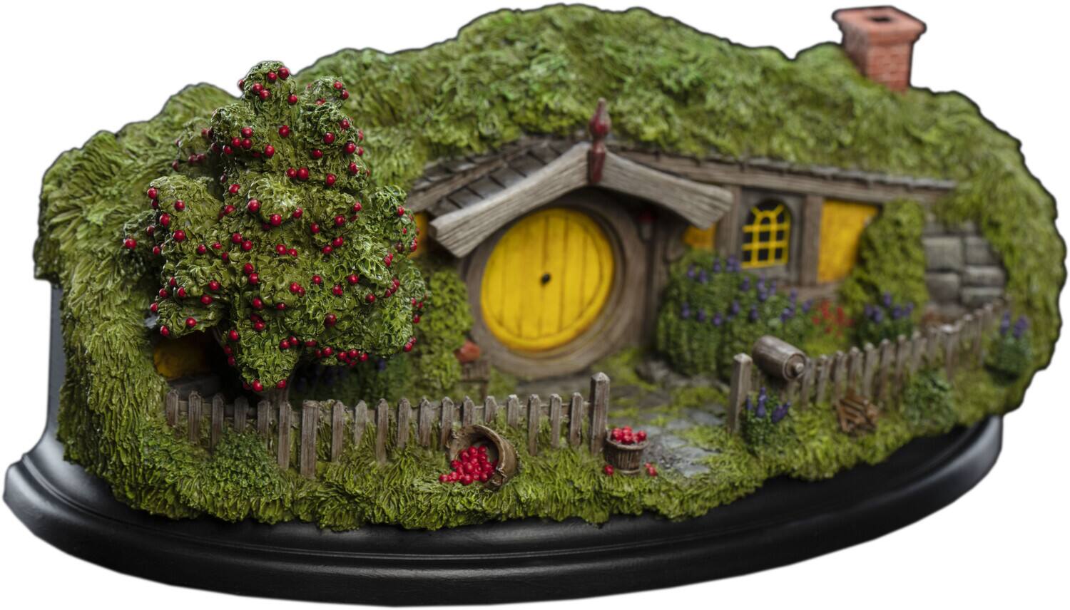 Alt View 1. Weta Workshop - WETA Workshop Polystone - 13 Apple Orchard Hobbit Hole   - COLLECTIBLES - Multicolor.