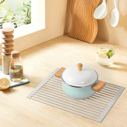 Front. Oumilen - Roll-Up Over-the-Sink Dish Drying Rack, Gray.