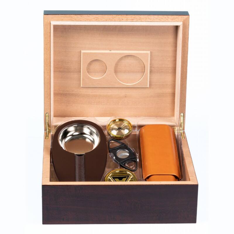 Angle. Prestige - Diplomat Cigar Humidor Gift Set - Rich Cherry Wood Finish.
