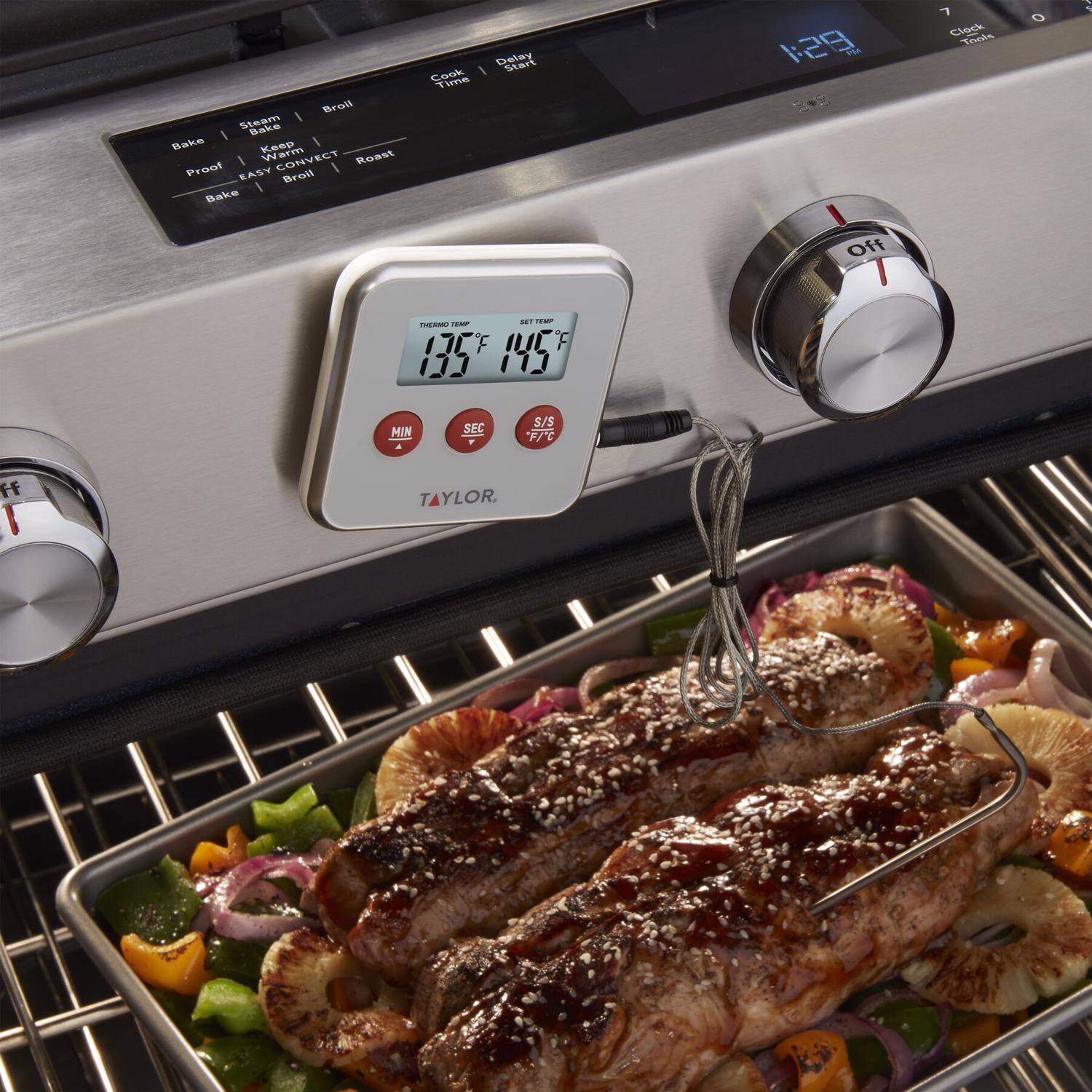 Broil  
Steam  
Bake  
Keep Warm  
Proof  
Roast  
EASY  
Broil  
Bake  
Cook  
Turn  
Delay Start  
1:2  
Off  
10  
145  
155  
MIN  
SEC  
°F  
°F  
TAYLOR