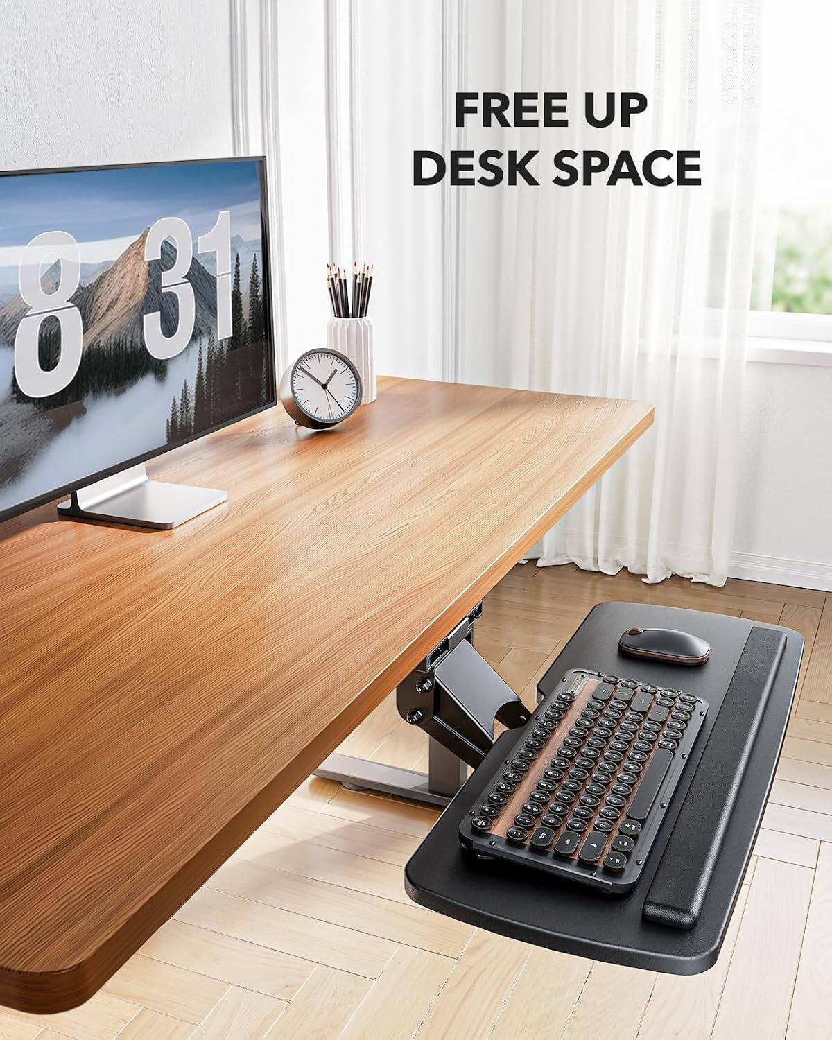31 FREE UP DESK SPACE