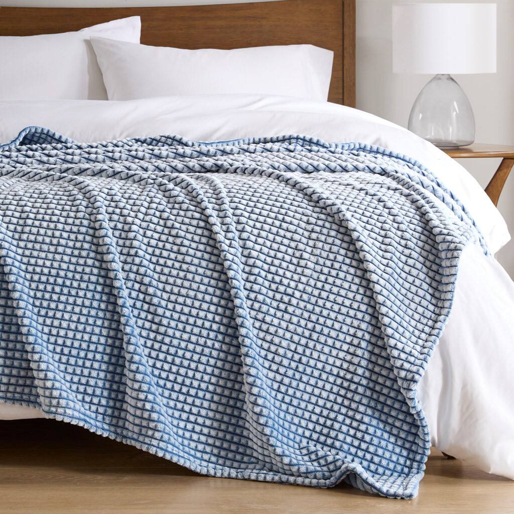 Alt View 1. Gracie Mills - Gracie Mills Willow Plush Blanket - Blue.