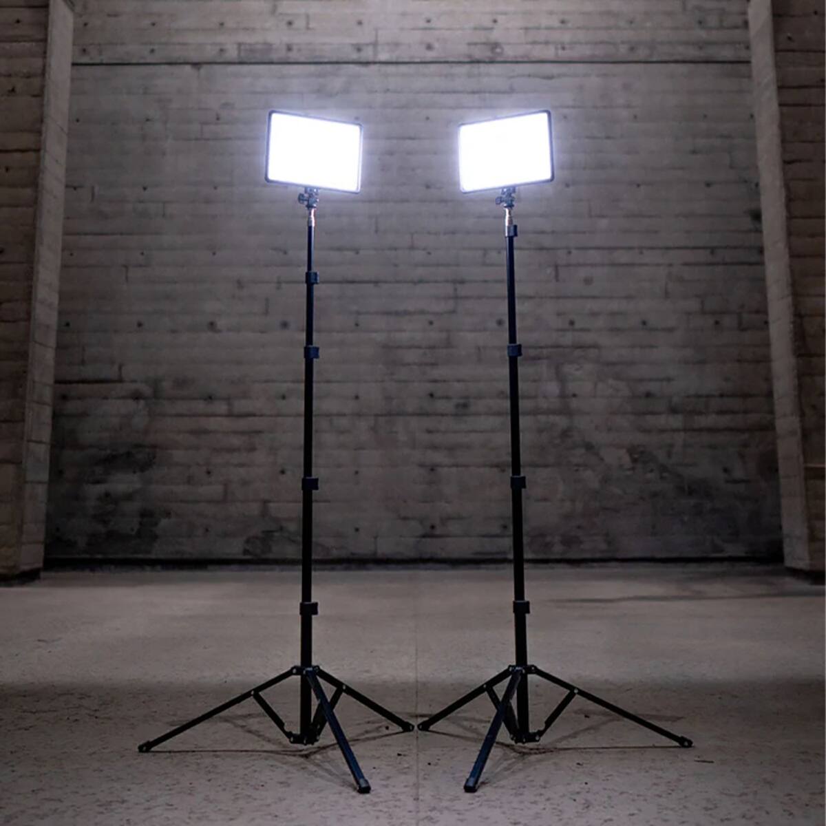 Alt View 1. Lume Cube - Lume Cube Studio Panel LED 2-Light Kit with Barndoors and Stand.