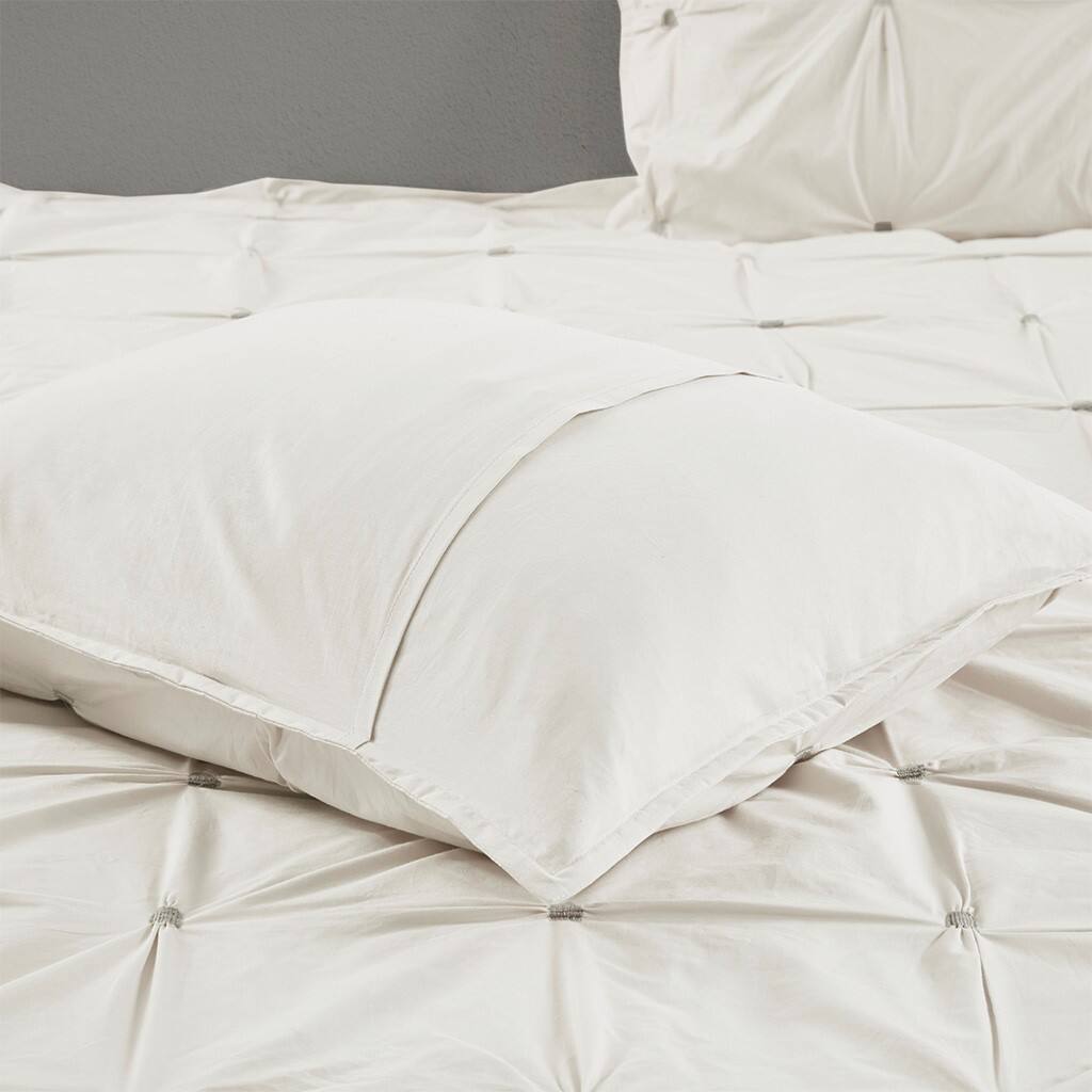 Alt View 3. Gracie Mills - Gracie Mills Velez 3-Piece Modern Elastic Embroidered Cotton Duvet Cover Set - White.