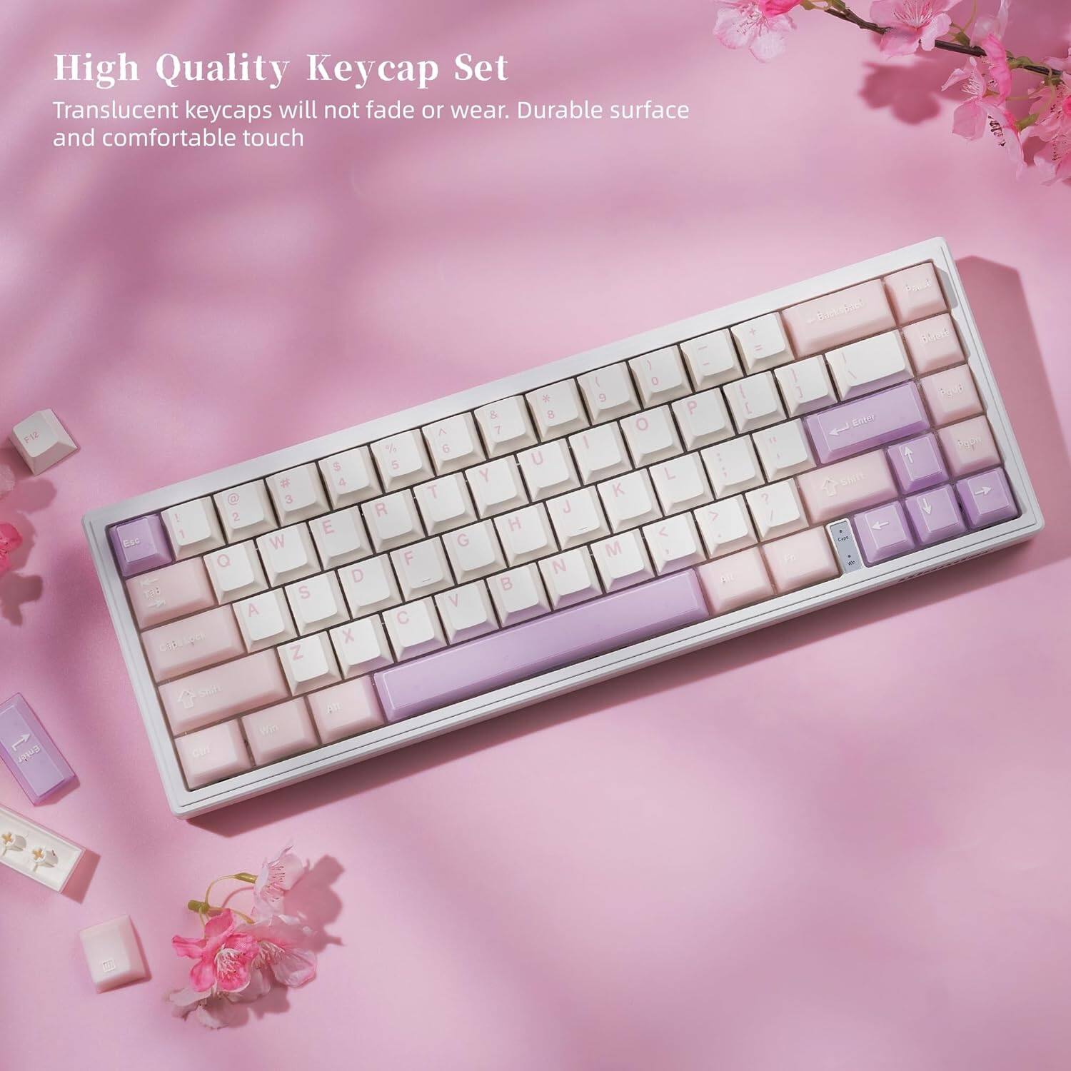 High Quality Keycap Set  
Translucent keycaps will not fade or wear. Durable surface and comfortable touch