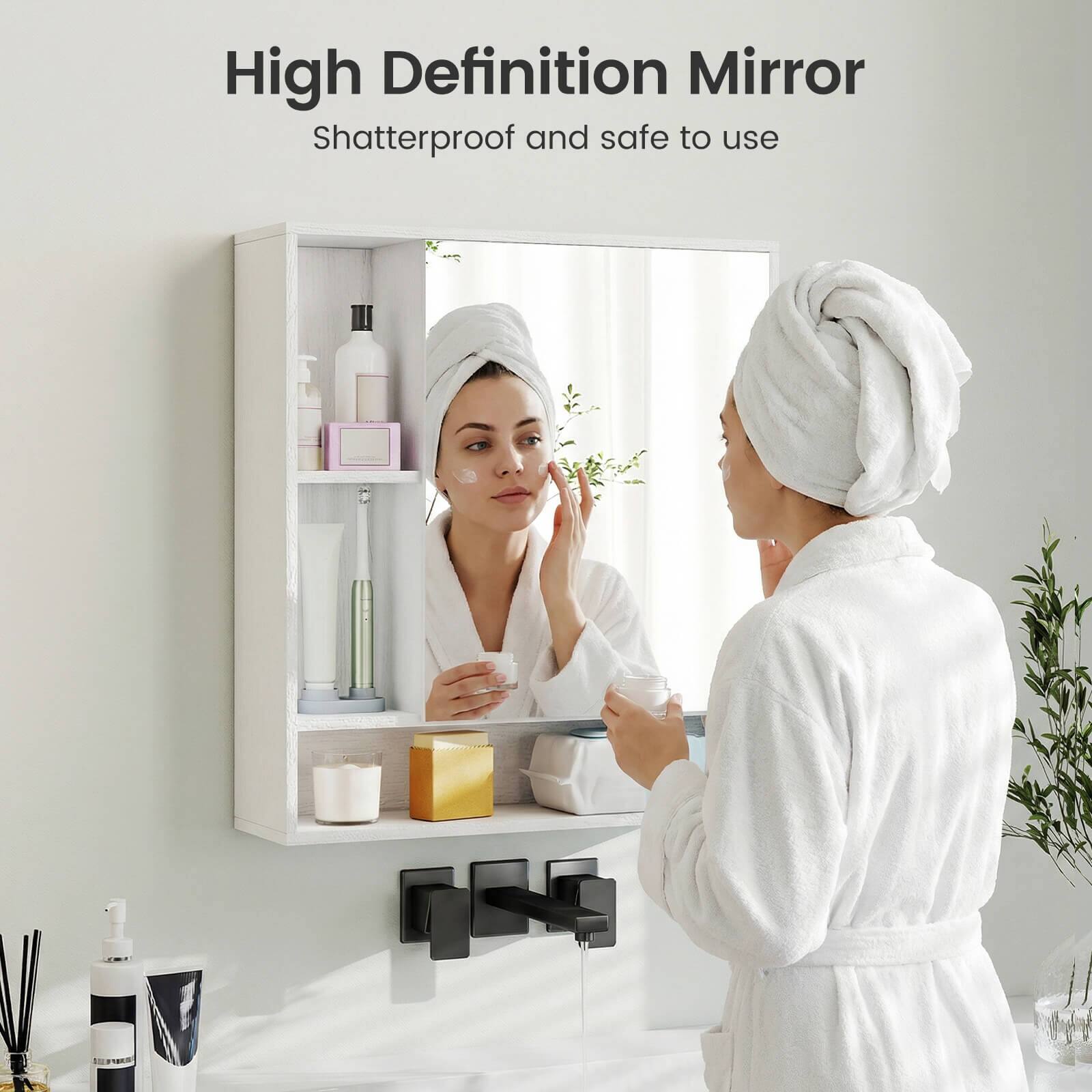 High Definition Mirror  
Shatterproof and safe to use