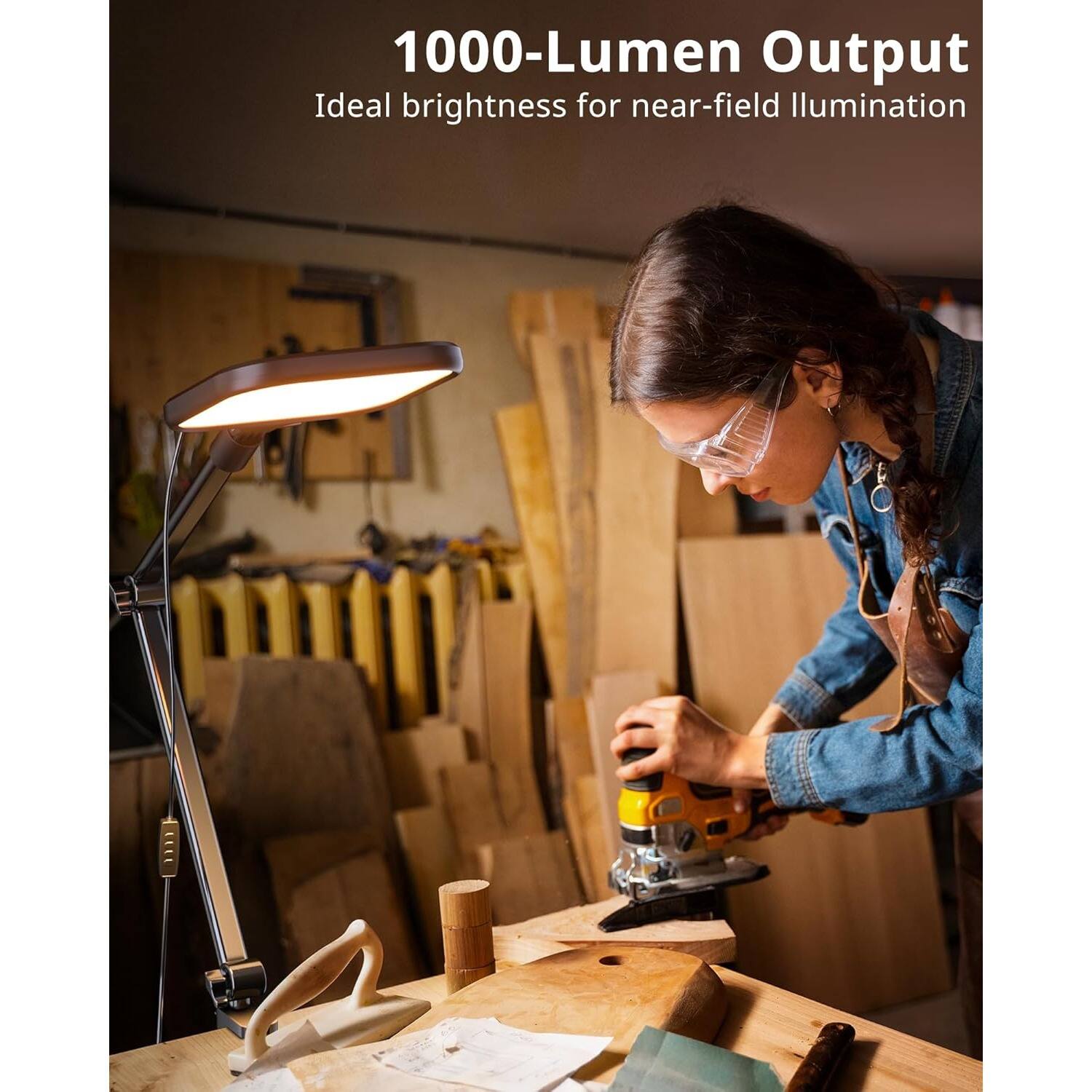 1000-Lumen Output  
Ideal brightness for near-field illumination