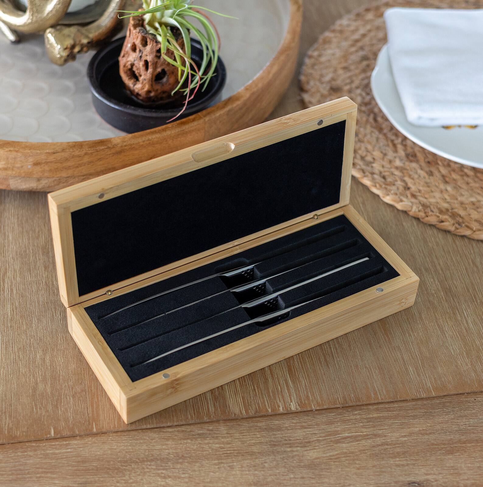 Alt View 2. Global - 4-Piece Steak Knife Set with Bamboo Box - Silver.