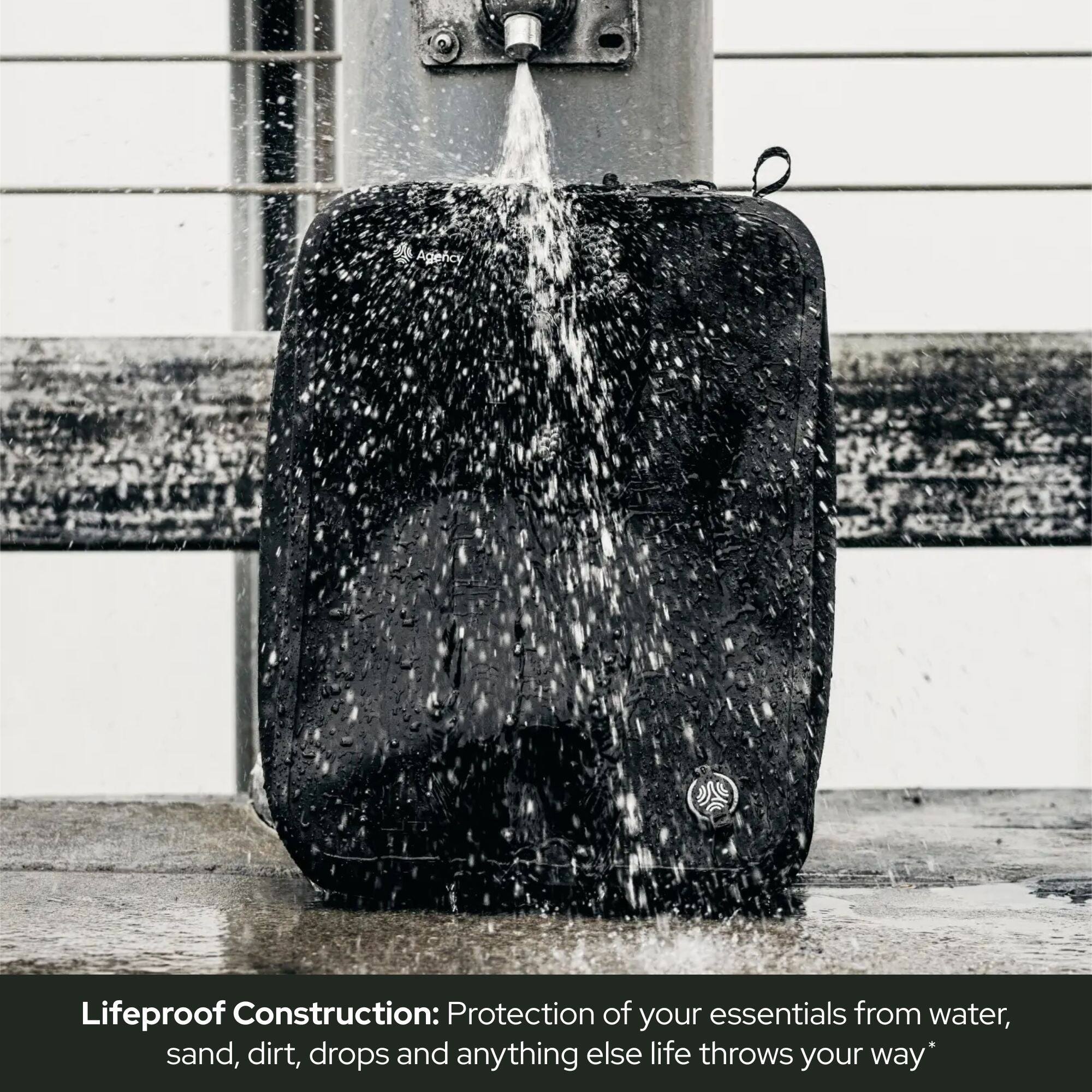 Lifeproof Construction: Protection of your essentials from water, sand, dirt, drops and anything else life throws your way*