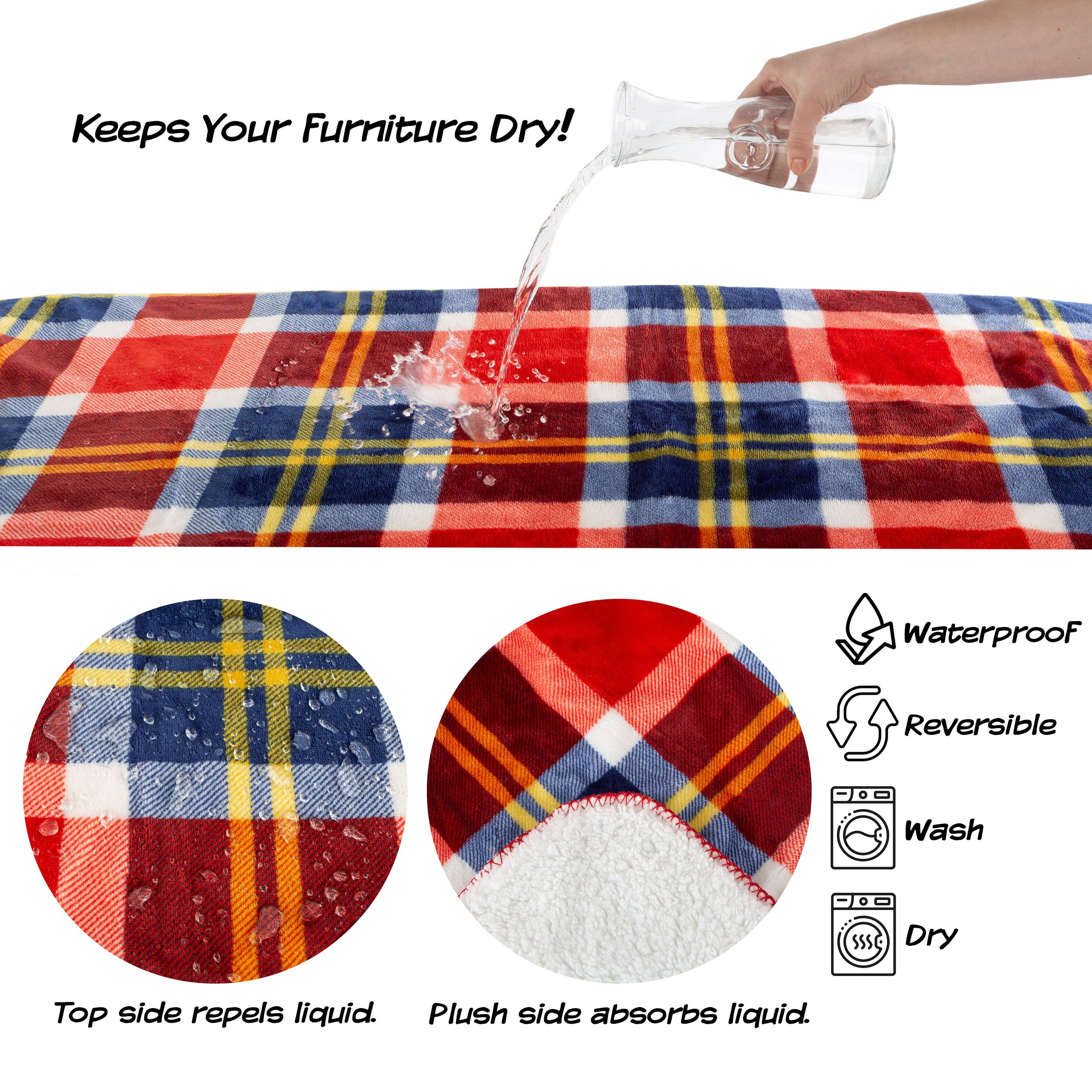 Keeps Your Furniture Dry!  
Waterproof Reversible Wash & Dry  
Top side repels liquid.  
Plush side absorbs liquid.