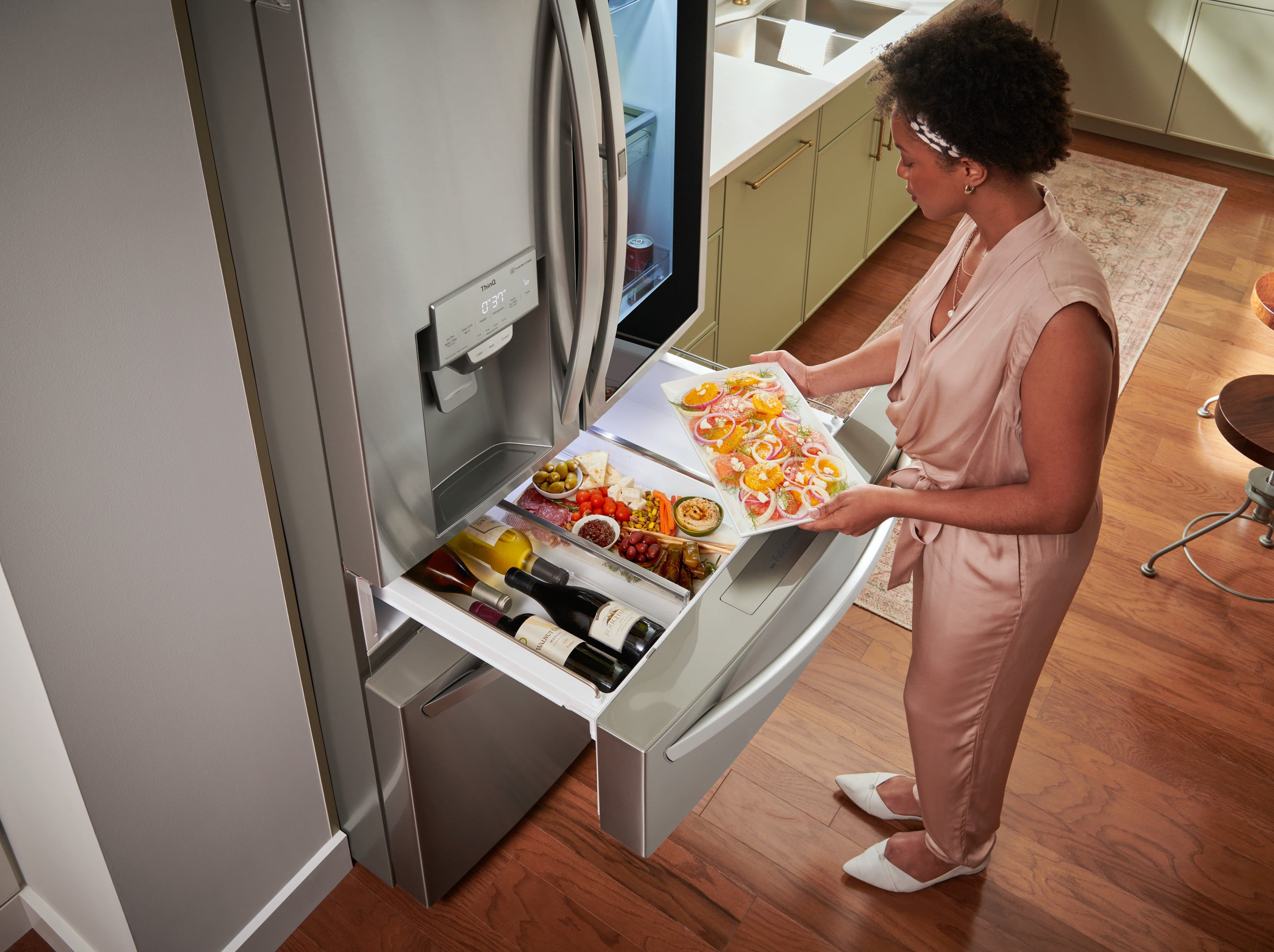 Alt View 37. LG - 29.5 Cu. Ft. 4-Door French Door-in-Door Smart Refrigerator with Craft Ice - PrintProof Stainless Steel.