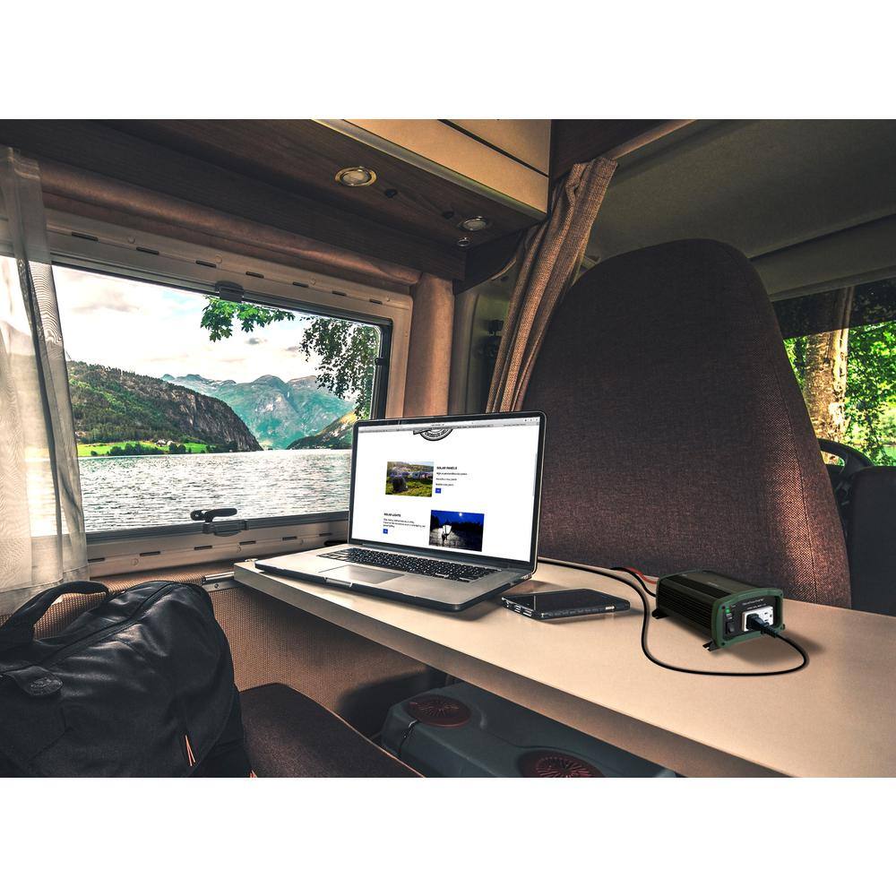 Alt View 1. Nature Power - 400 Watt Sinewave Inverter - Black.