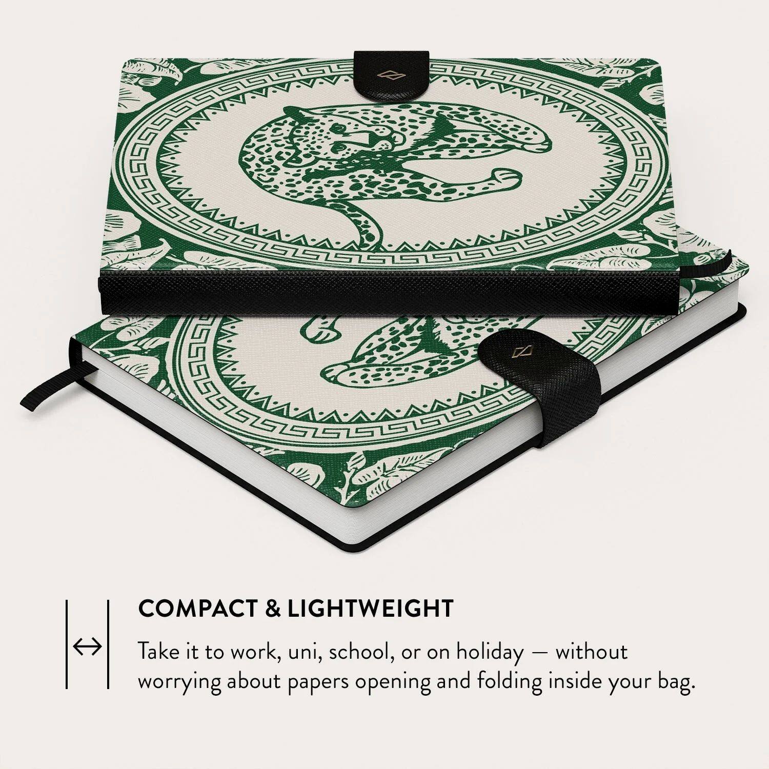 COMPACT & LIGHTWEIGHT  
Take it to work, uni, school, or on holiday – without worrying about papers opening and folding inside your bag.