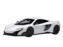 McLaren 675LT Silica White 1/18 Model Car by Autoart