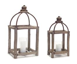 BreeBe - Rustic Wood Log and Antique Metal Lantern with Glass Hurricane (Set of 2) - Natural, Grey