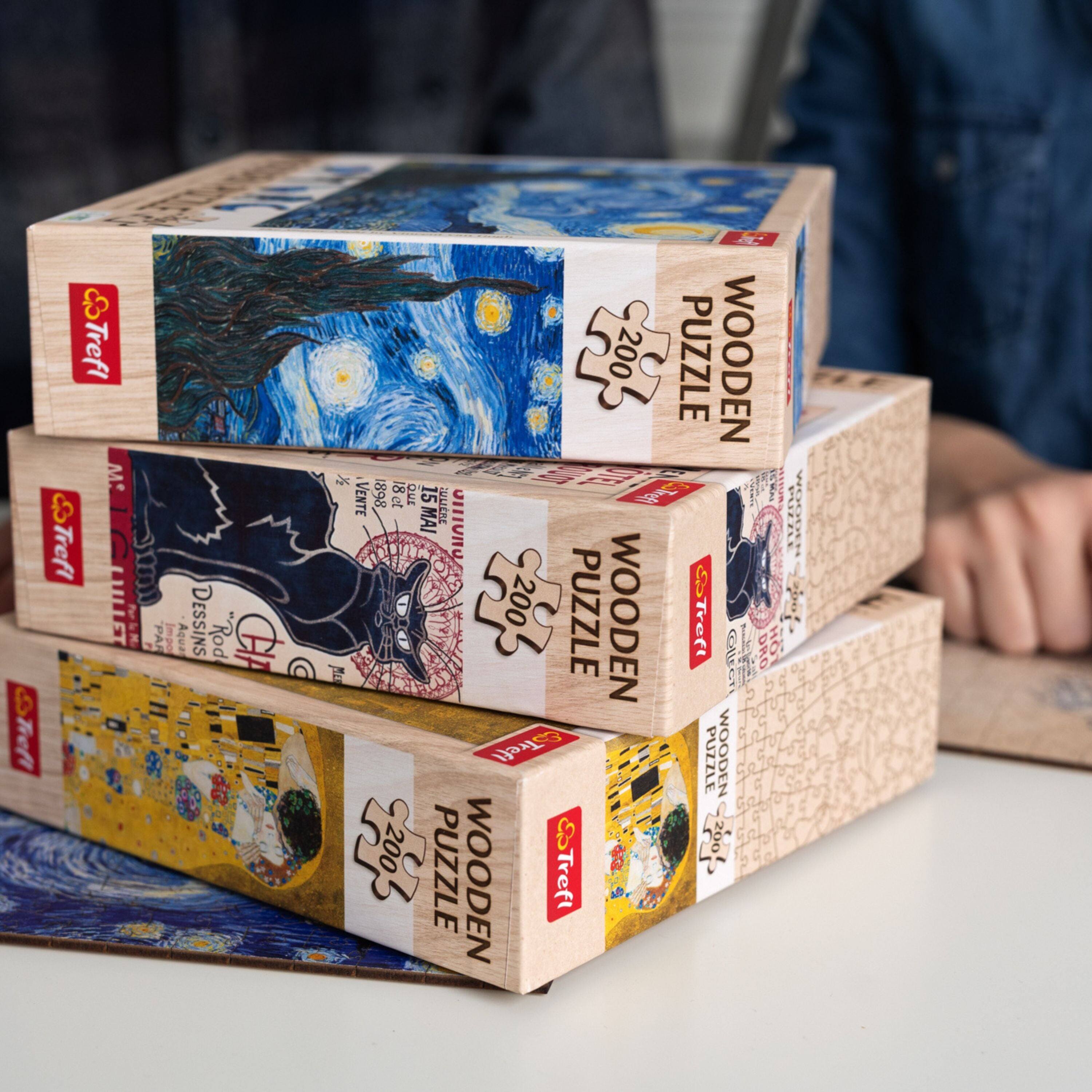 Sure, here is the corrected and grouped text from the image:

---

**Top Box:**
- Treff
- WOODEN PUZZLE
- 200
- "PARIS AQUARIUM"
- "Rod HA L"
- "200 PUZZLE WOODEN"
- "PRI SS VENTE 1898 18et A 3 UNICHE"
- "15 MAI C PUIRE WOODEN"
- "00 200 PUZZLE WOODEN"
- "EsTreft I"
- "I DRO HO M IOI EsTreft"
- "PUZZLE WOODEN 200z"
- "200 & 2"
- "200 PUZZLE WOODEN Treft"

**Middle Box:**
- Treff
- WOODEN PUZZLE
- 200
- "Dessins Rod"
- "200 PUZZLE WOODEN"

**Bottom Box:**
- Treff
- WOODEN PUZZLE
- 200
- "Dessins Rod"
- "200 PUZZLE WOODEN"

