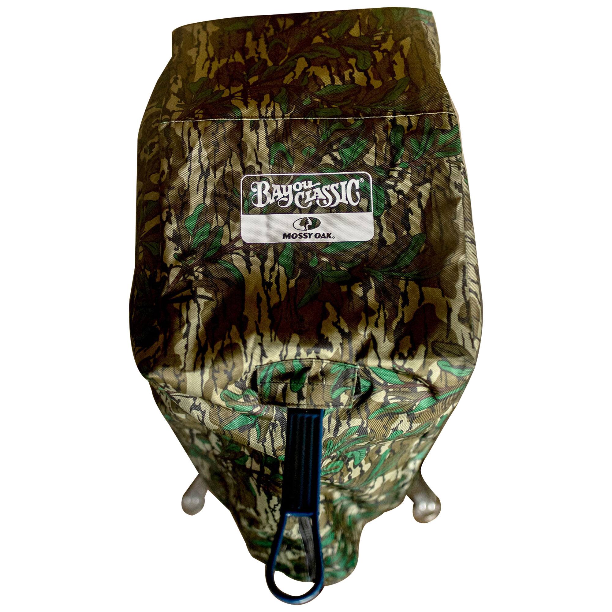 Bay Classic  
MOSSY OAK