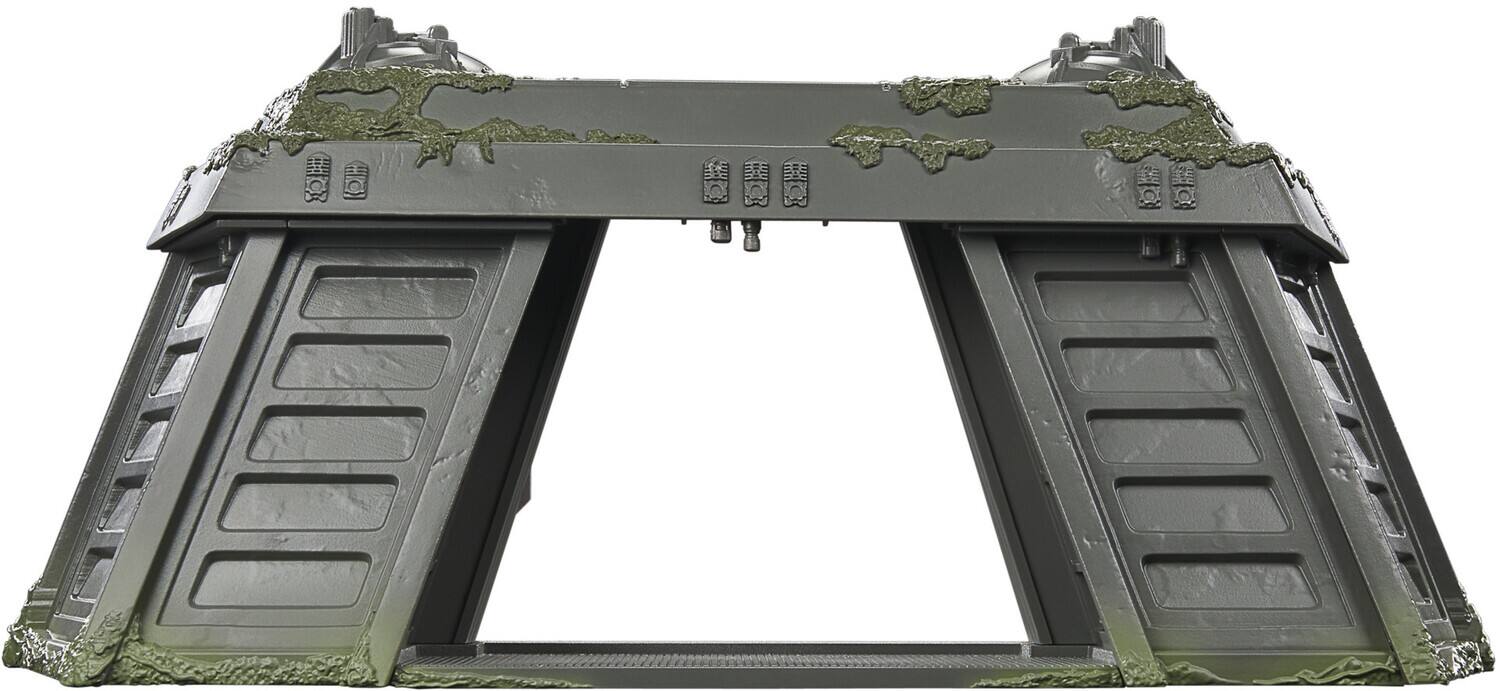 Alt View 4. Hasbro - Hasbro Collectibles - Star Wars The Vintage Collection Endor Bunker Playset & Action Figure (3.75”)  - Collectibles - Multicolor.