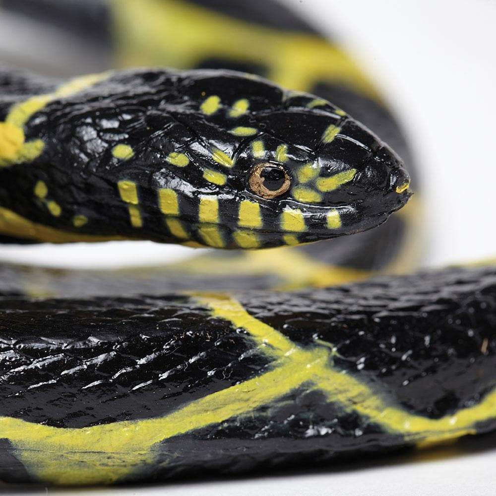 Alt View 2. Safari Ltd. - Chain Kingsnake Toy Figurine.