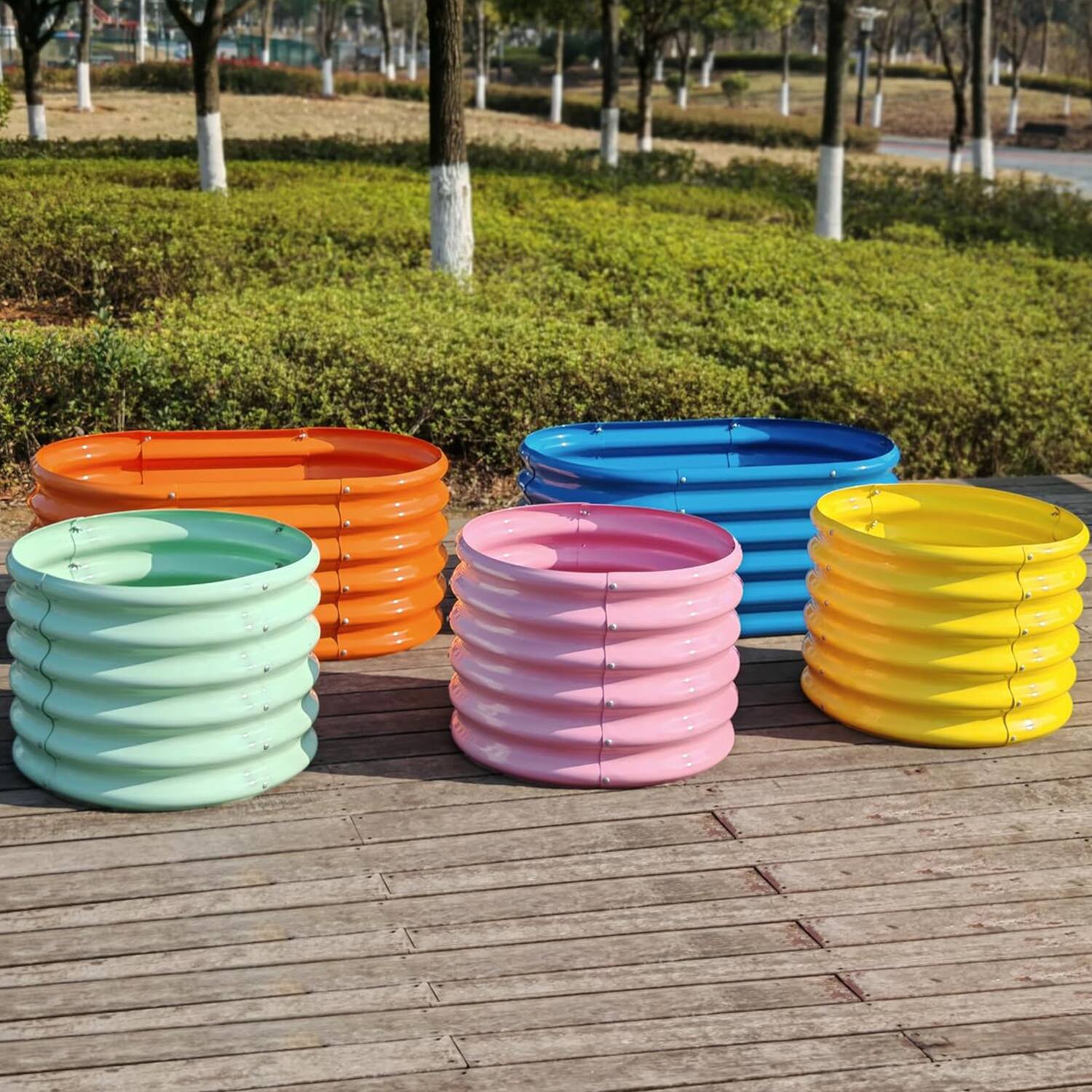 Left. A Anleolife - 5-Pack Metal Kids Mini Circle Raised Garden Beds l Planter Box for Planting Vegetables (24 in. L x 24 in. W x 18 in. H).