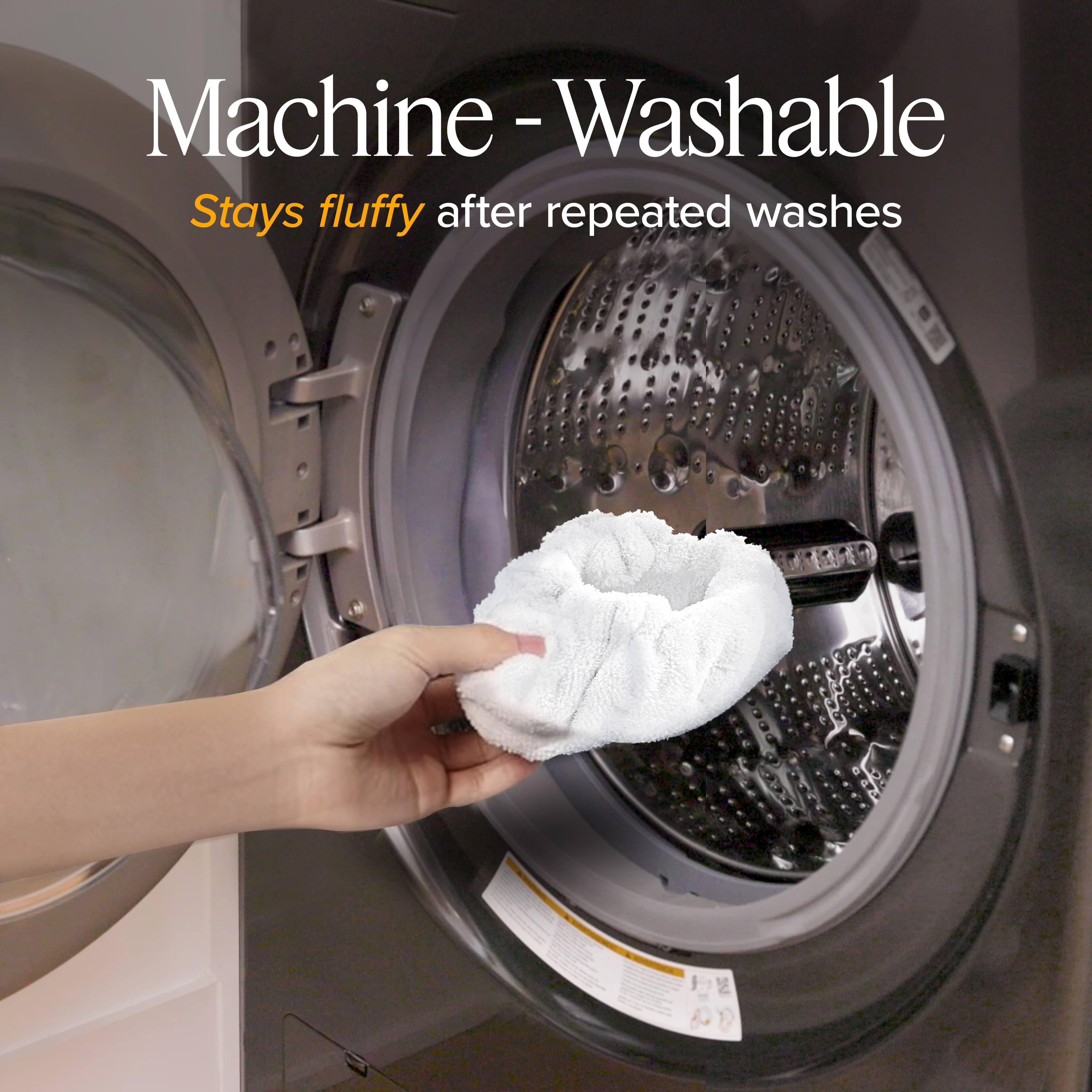 Machine-Washable  
Stays fluffy after repeated washes