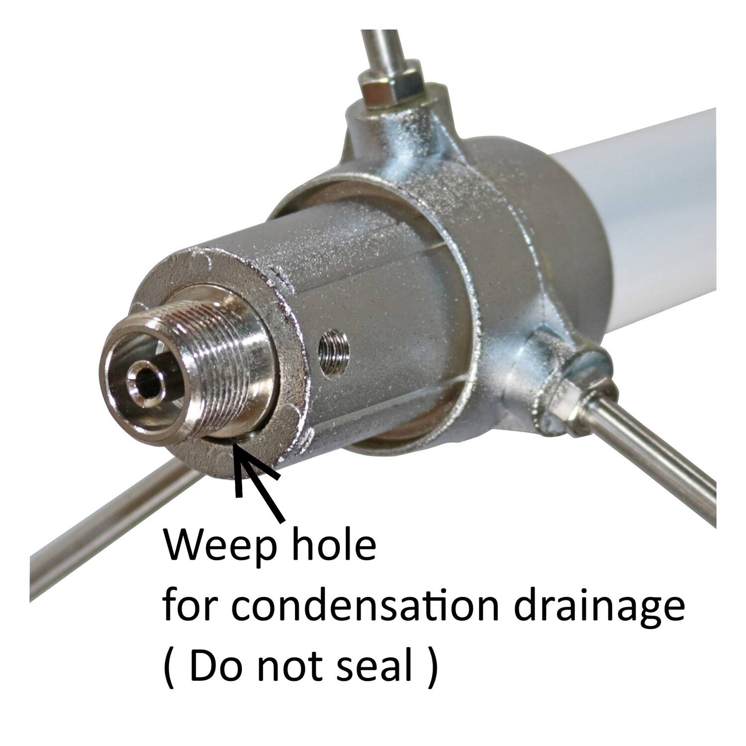 Weep hole for condensation drainage (Do not seal)