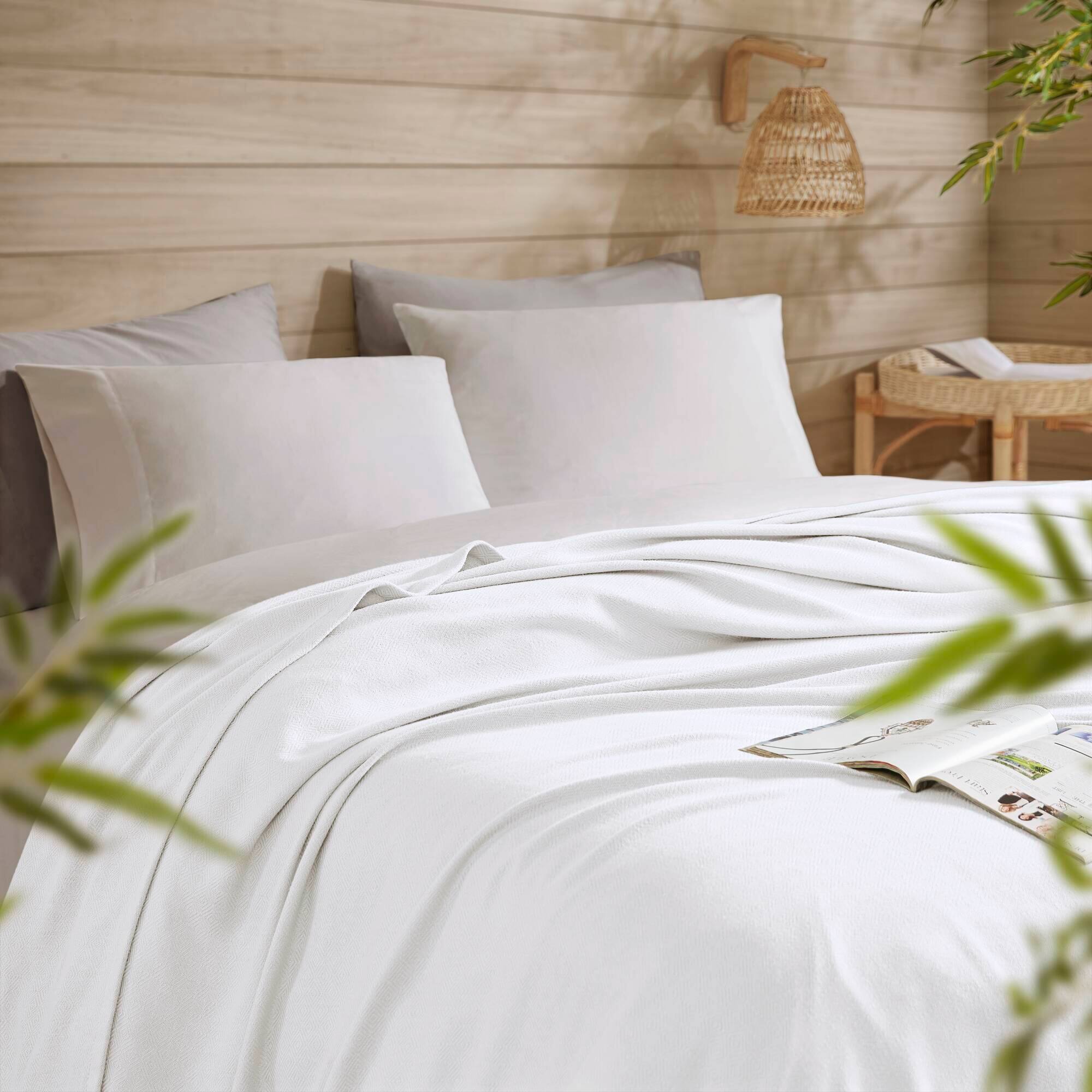 Gracie Mills Kaelith Bamboo Cotton Rayon Blanket Textured White - Best Buy