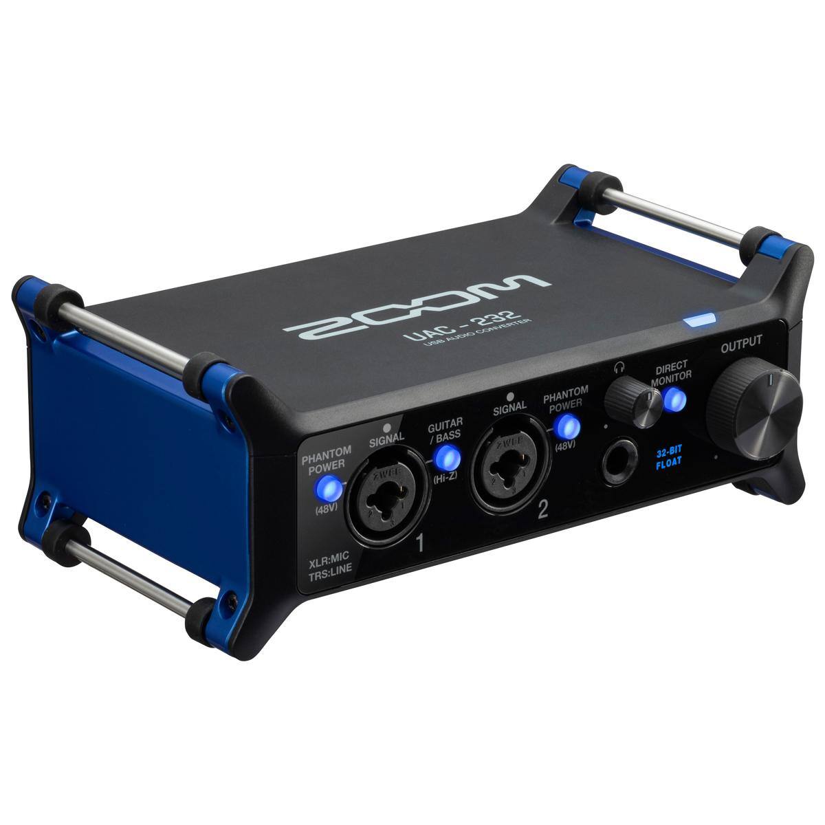 ZOOM UAC-232  
USB Audio Converter  

- 232 M FERTEA OUTPUT DIRECT MONITOR  
- PHANTOM SIGNAL POWER  
- GUITAR SIGNAL / BASS  
- ZWLE (48V)  
- 32-BIT PHANTOM FLOAT  
- POWER 119s (Hi-Z) (48V)  
- 2 XLR-MIC TRS:LINE
