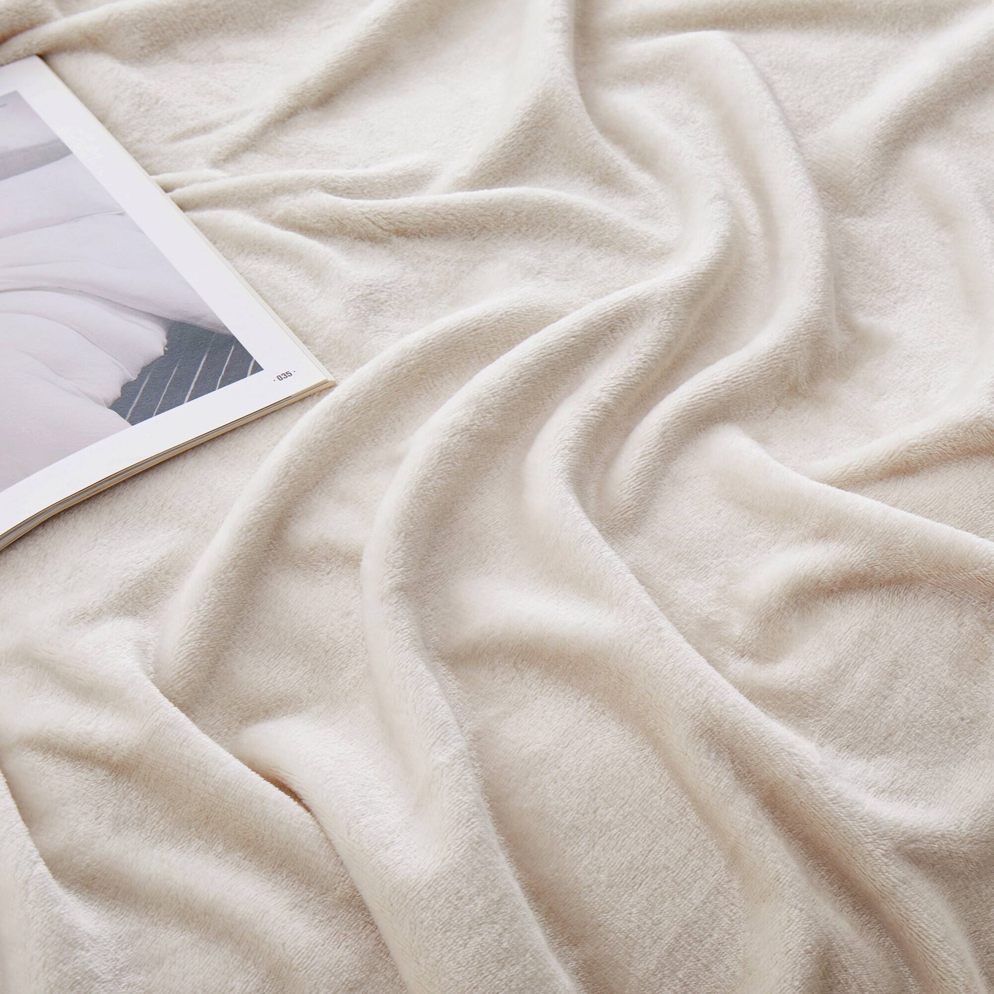 Back. Peace Nest - Peace Nest Lightweight Plush Fuzzy Flannel Blanket Soft Throw Blanket, Cream, 50" x 60" - Cream.