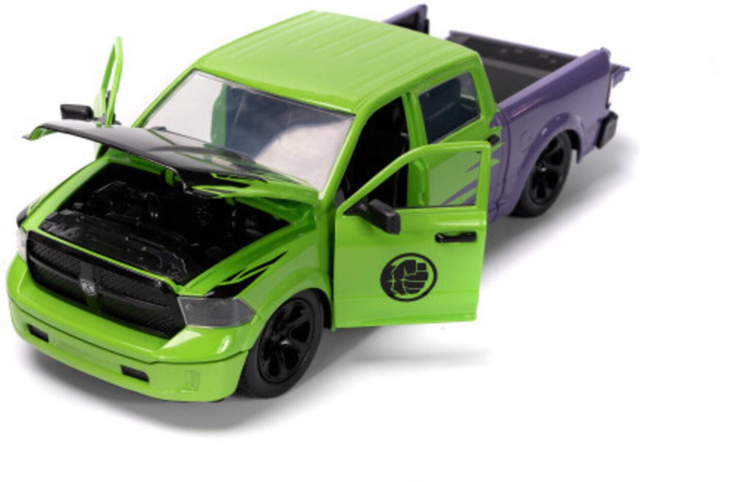 Alt View 4. Jada Toys - Jada Toys - 1:24 Marvel Avengers - Hollywood Rides - '14 Ram 1500 with Hulk Figure   - Collectibles - Multicolor.