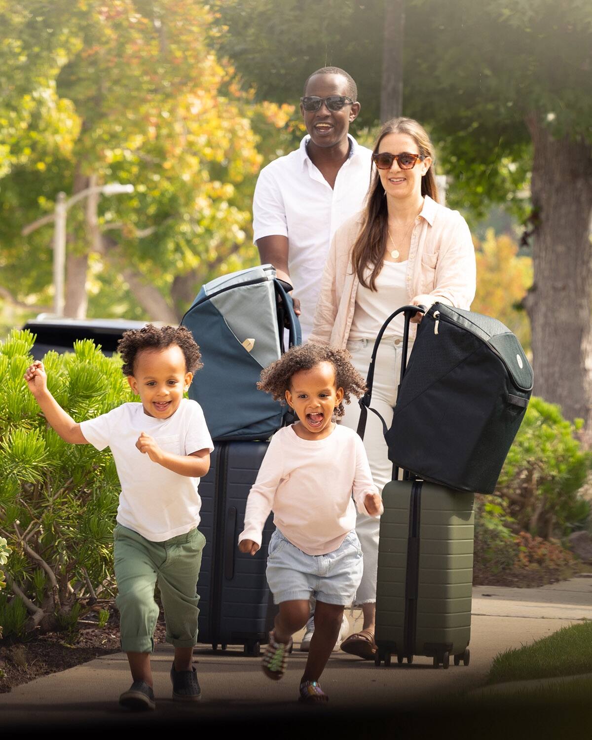 Alt View 4. WAYB - WAYB Pico Carry Bag - Black.