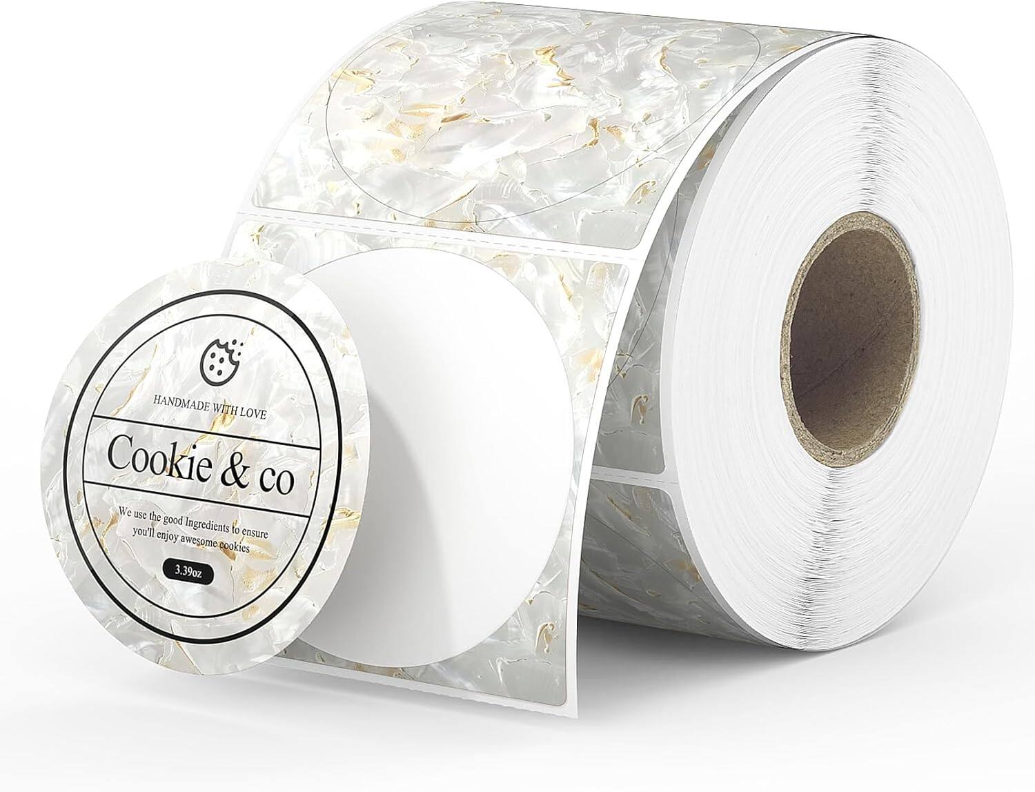 HANDMADE WITH LOVE  
Cookie & co  

We use the good ingredients to ensure you'll enjoy awesome cookies  

3.39oz