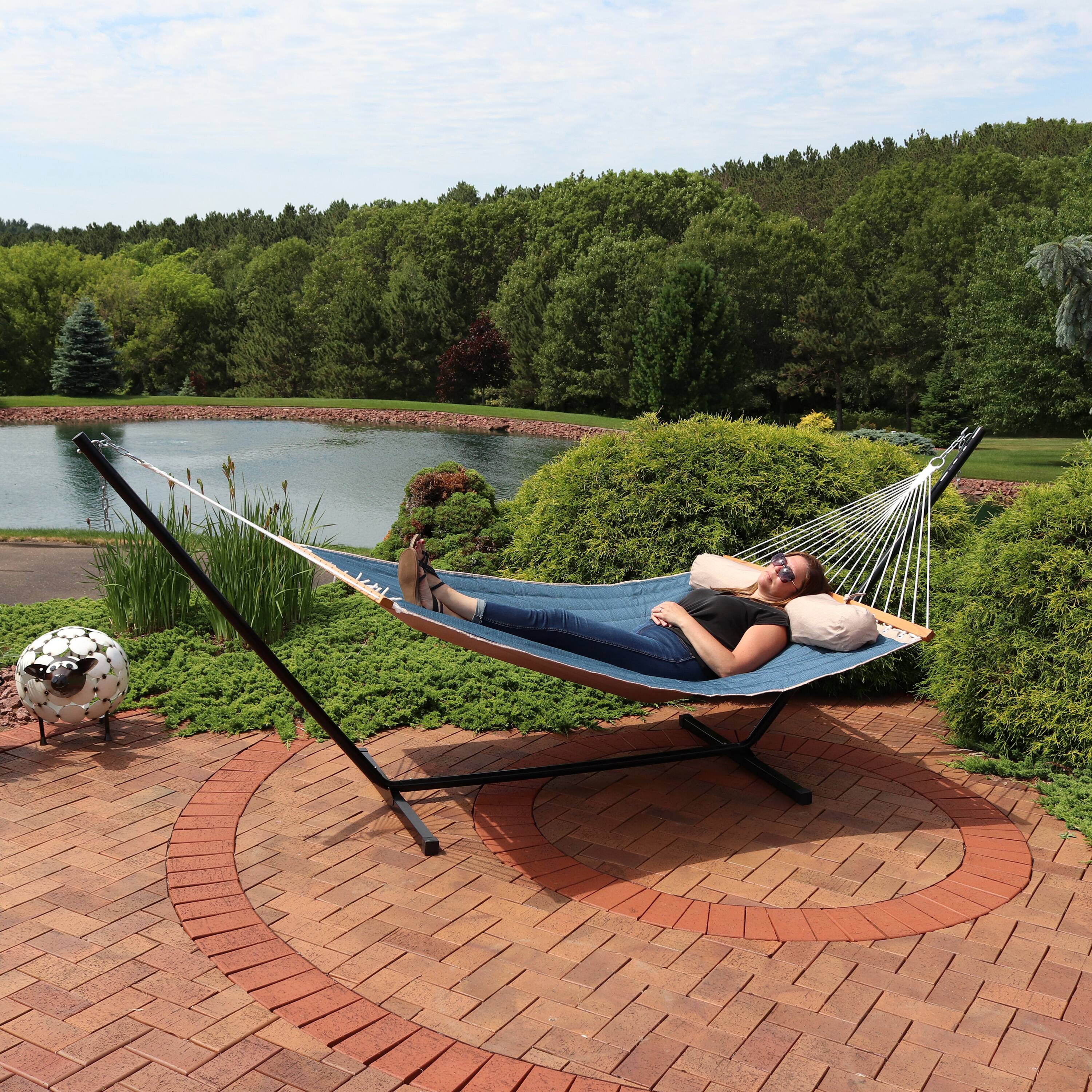 Alt View 1. Sunnydaze - Large Quilted Hammock with Spreader Bars and Pillow - Tidal Wave.