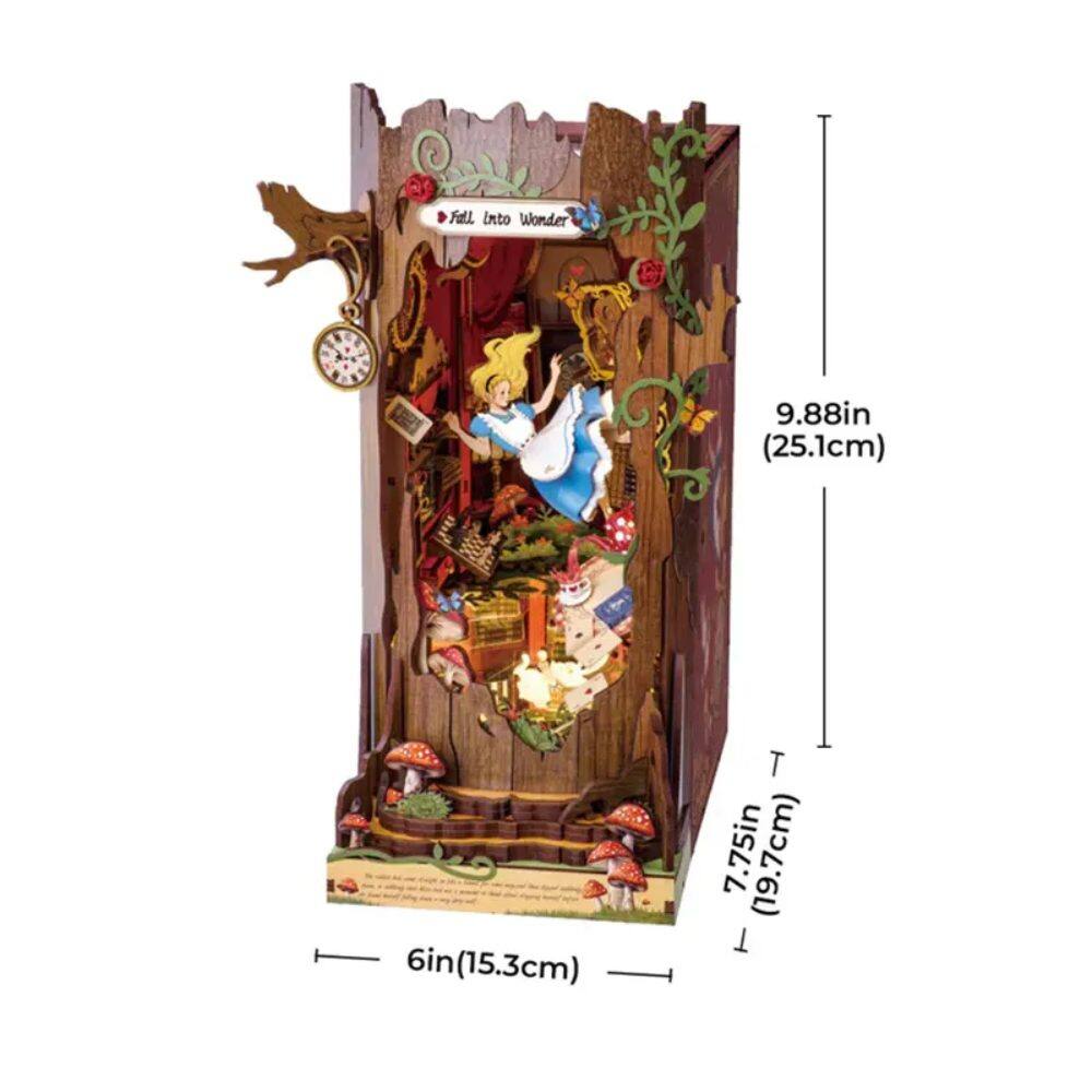 Fall into Wonder  
9.88in (25.1cm)  
6in (15.3cm)  
7.75in (19.7cm)