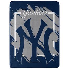 Northwest - New York Yankees 46" x 60" Dimensional Micro Raschel Plush Throw Blanket - Navy