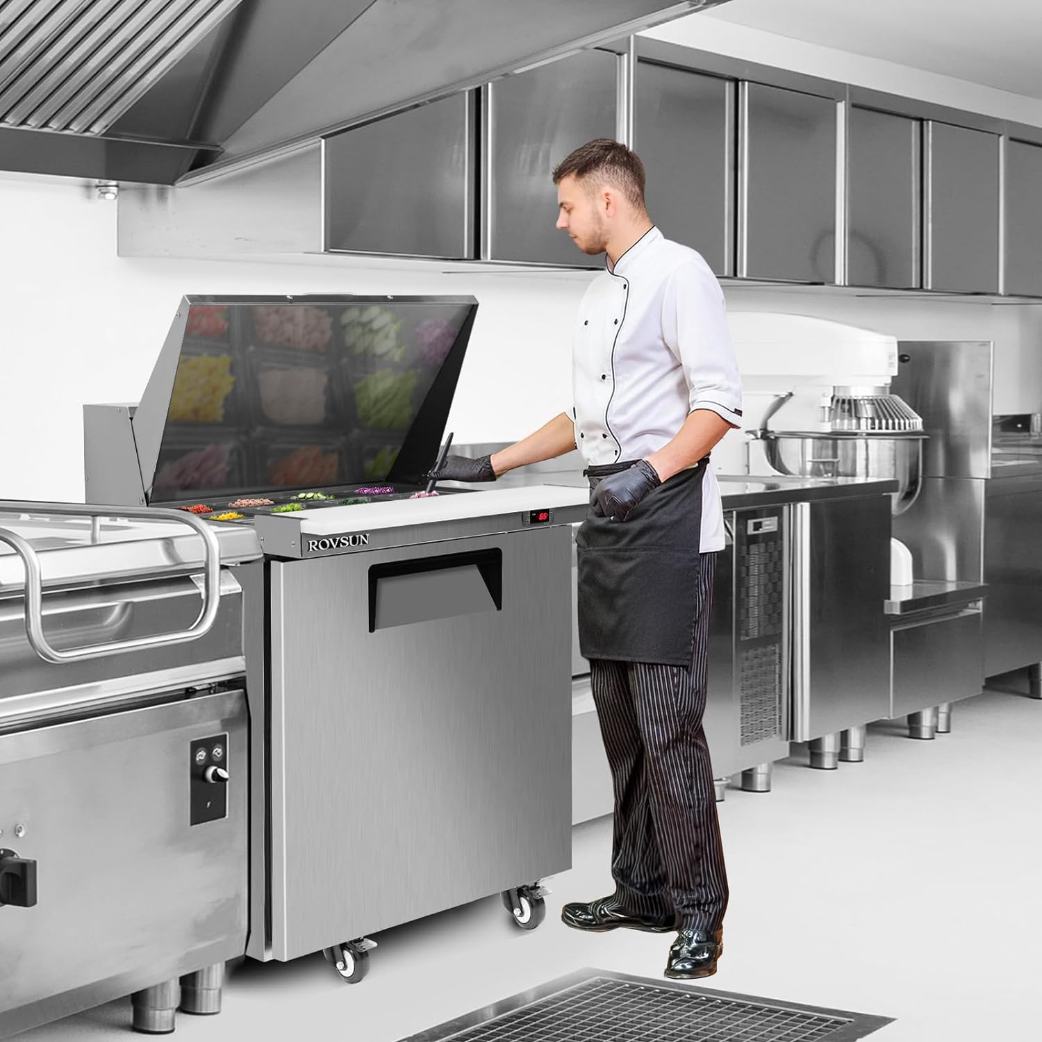 Alt View 1. Winado - 27" W Sandwich Salad Prep Table Refrigerator ETL NSF Certified, 7.1 Cu.FT - Silver.