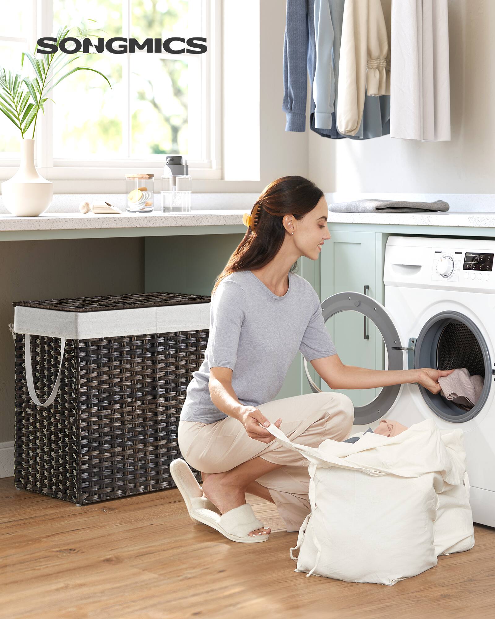 Angle. Songmics Home - Laundry Hamper with Lid, 130L,2 Removable Liner Bags,6 Mesh Bags, Wicker Laundry Basket, Double Laundry Hamper - Brown.