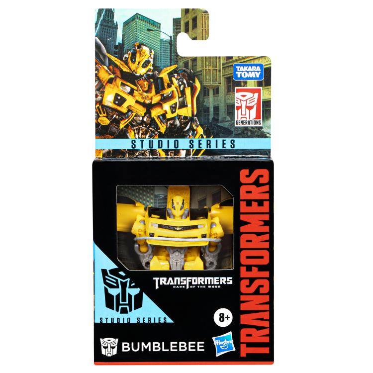 TAKARA TOMY GENERATIONS  
STUDIO SERIES  
STUDIO BUMBLEBEE SERIES  
TRANSFORMERS DARK OF THE MOON  
Handne 8+  
TRANSFORMERS