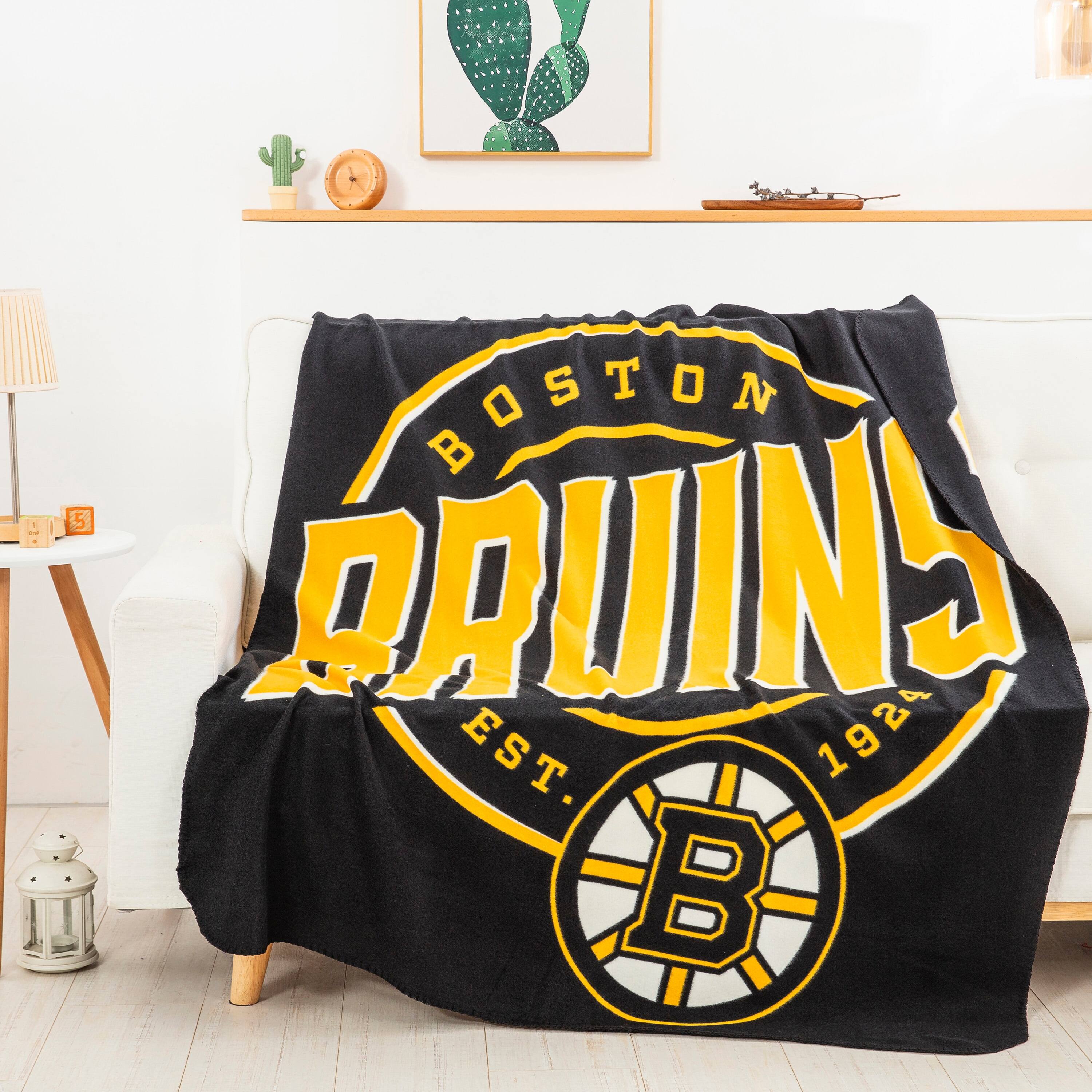 BOSTON  
BRUINS  
EST. 1924