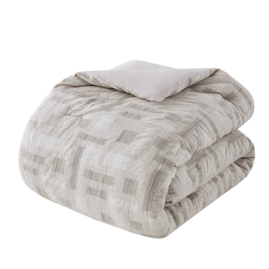 Alt View 3. Gracie Mills - Gracie Mills Guilia Comforter Set - Ivory.