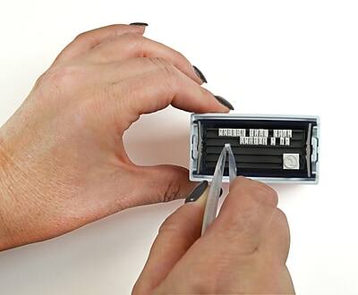 The text appears to be a jumbled version of "NEN AN NAR ARABIA R ON." Correcting and grouping it, it likely reads:

"AN ARABIA R ON"