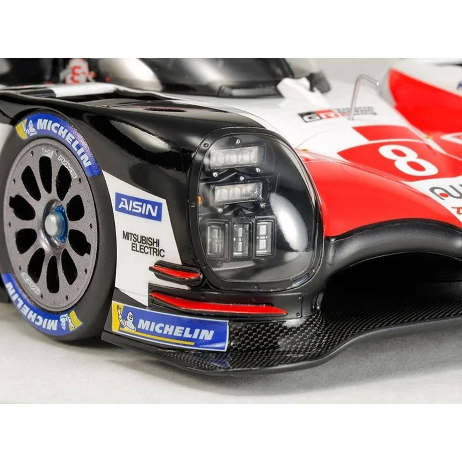 3 WICHELIN THEA WAS AISIN MITSUBISHI ELECTRIC MICHELIN MICHELIN

GR
V 8 T
