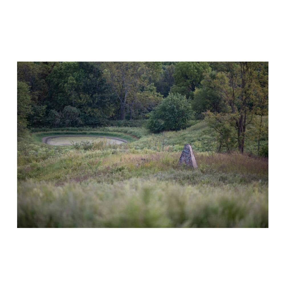 Left. Ameristep - Ameristep Lightweight Outhouse 1 Person Mossy Oak Break Up Country Ground Blind - Multicolor.