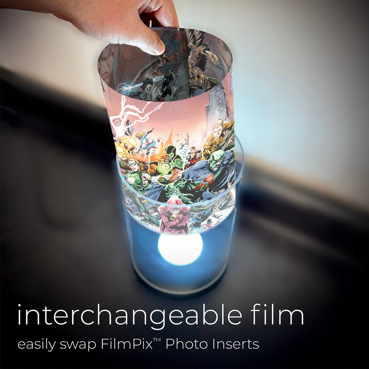 interchangeable film  
easily swap FilmPix™ Photo Inserts