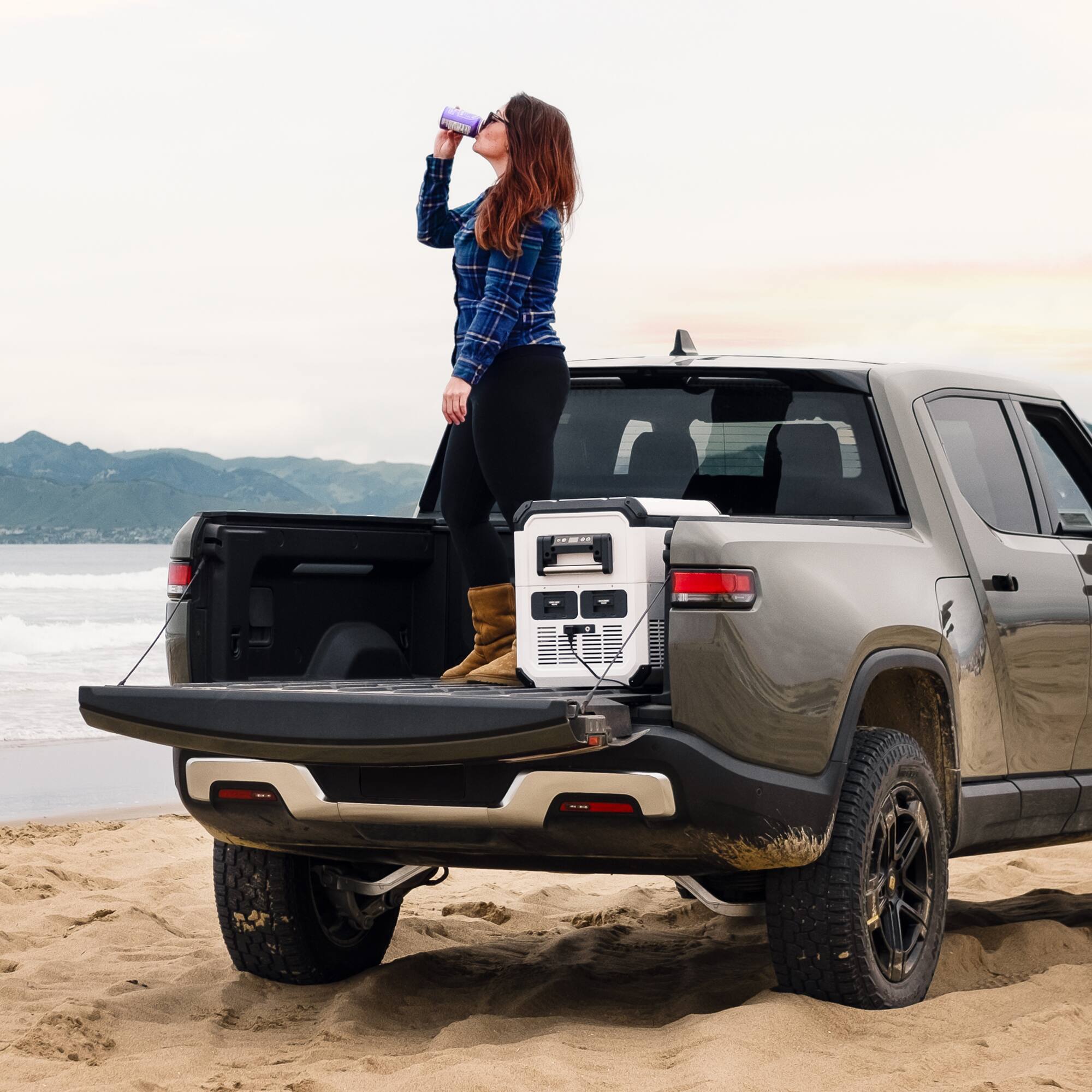 Alt View 6. Explorer Bear - Explorer Bear UR45W 48QT/45L 12/24V Portable Battery Powered Electric Fridge Freezer with two Batteries - Polar White.